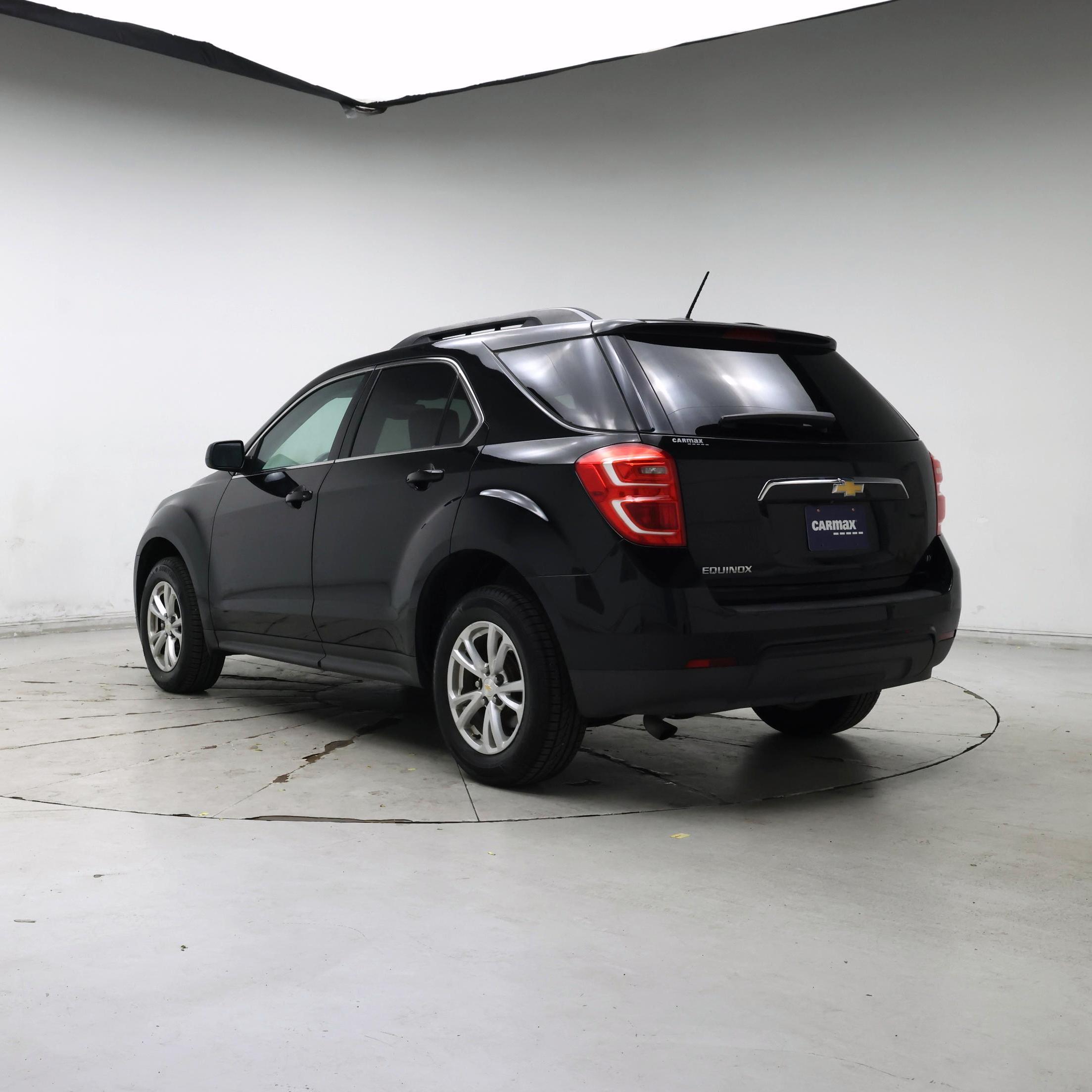 Thumbnail: 2017 Chevrolet Equinox - 2