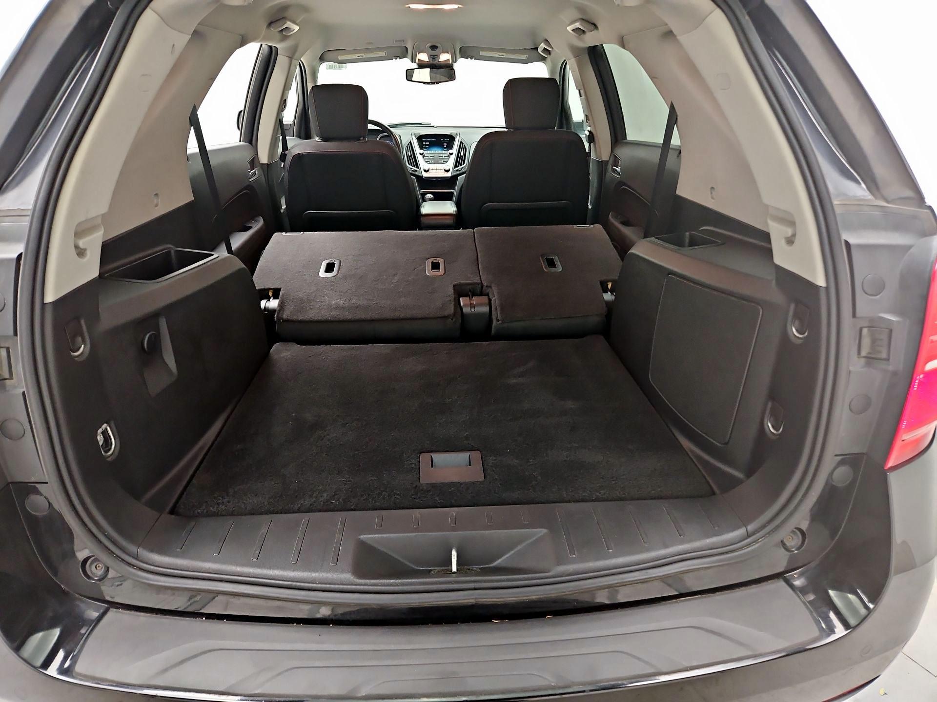 Thumbnail: 2017 Chevrolet Equinox - 20