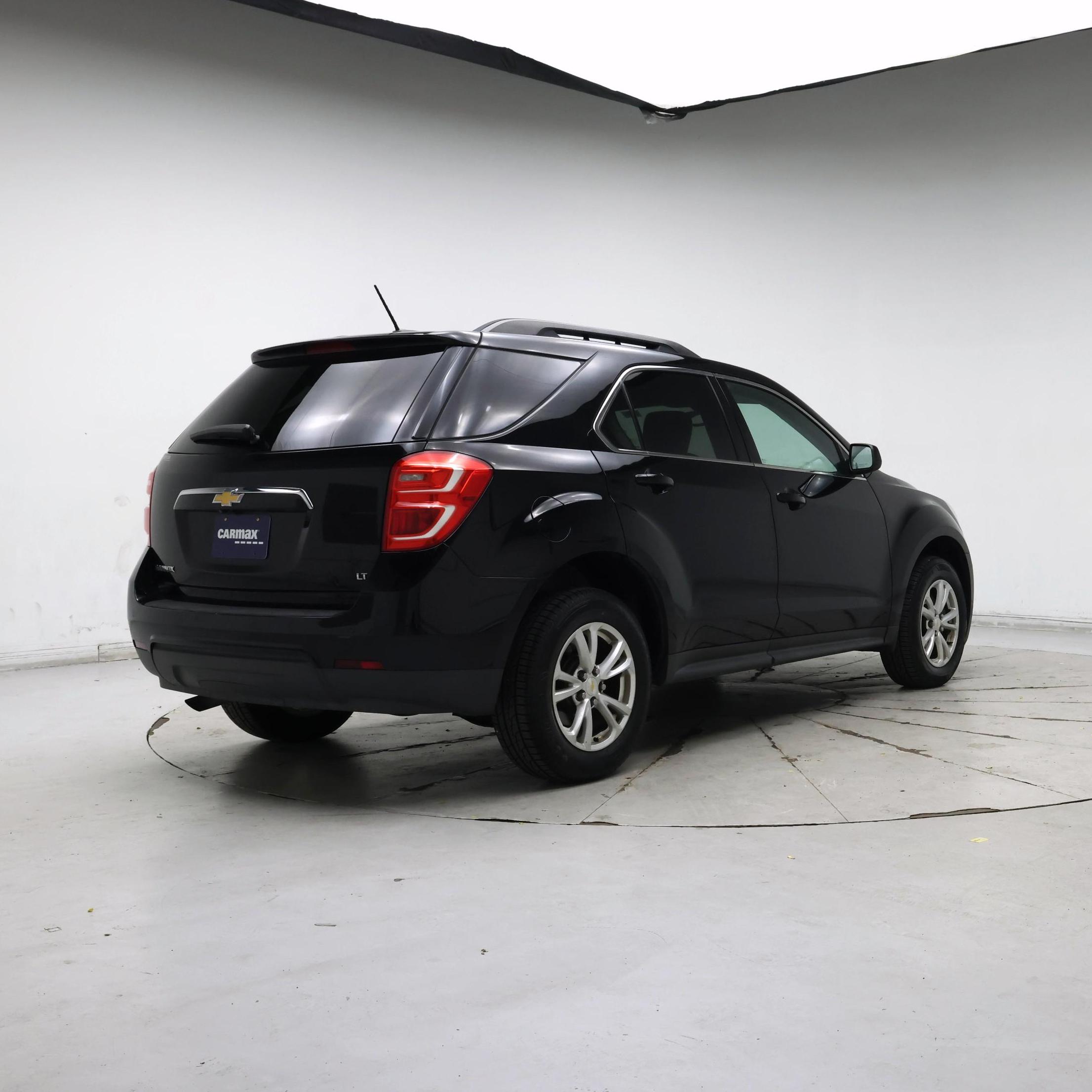 Thumbnail: 2017 Chevrolet Equinox - 8