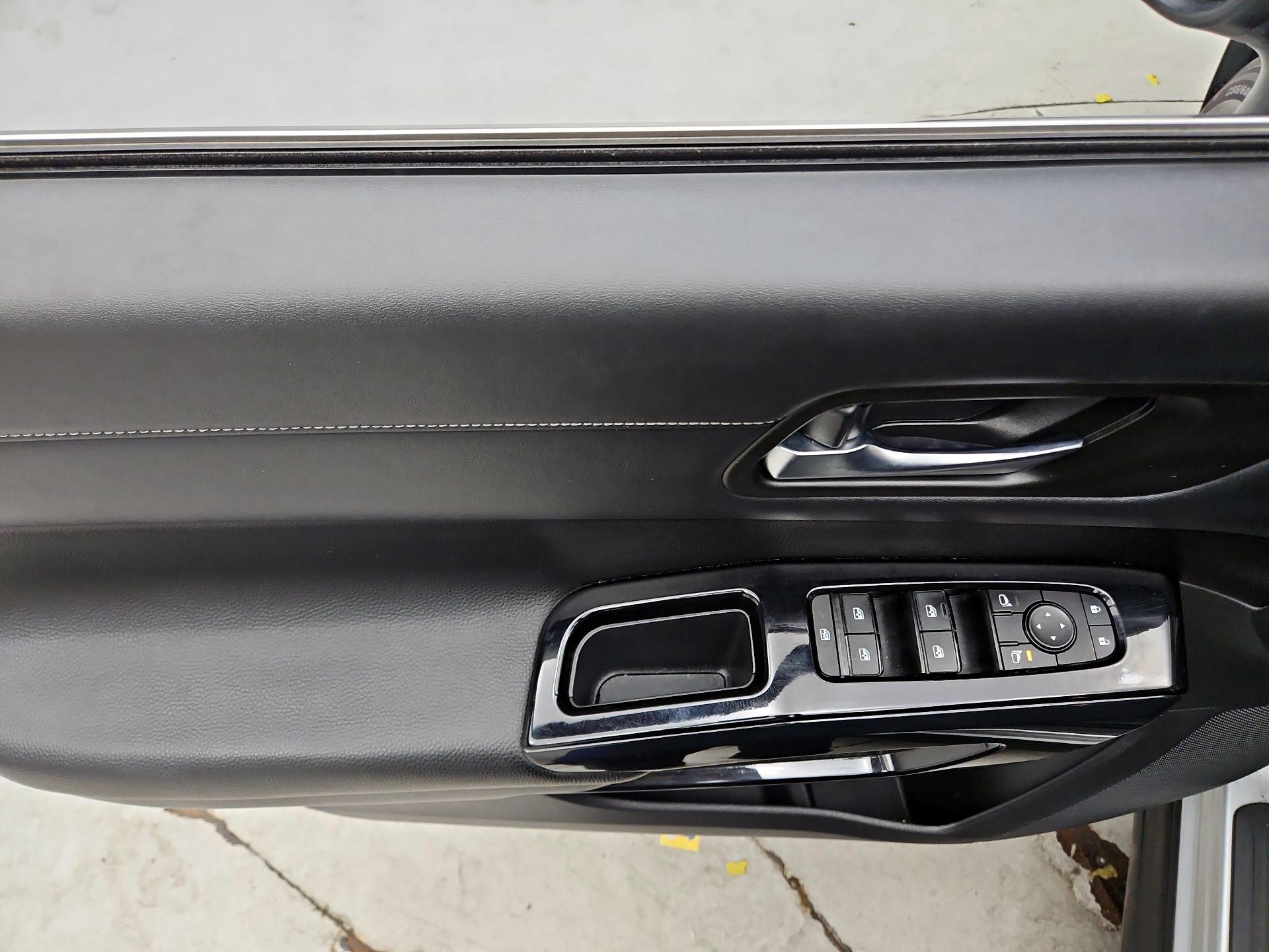 Thumbnail: 2022 Nissan Pathfinder - 12