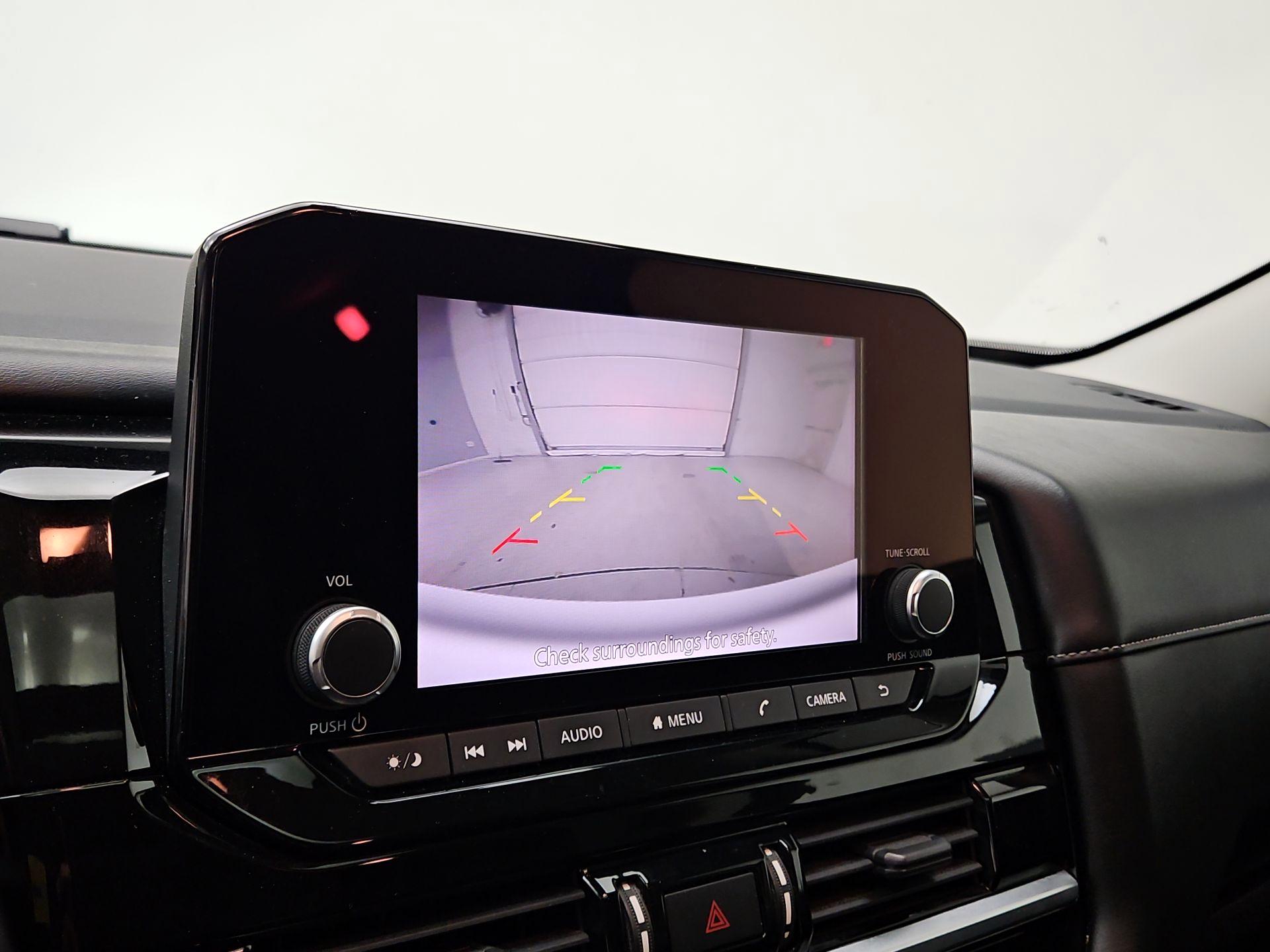 Thumbnail: 2022 Nissan Pathfinder - 14