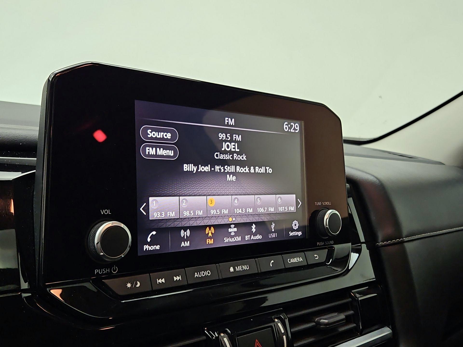 Thumbnail: 2022 Nissan Pathfinder - 15