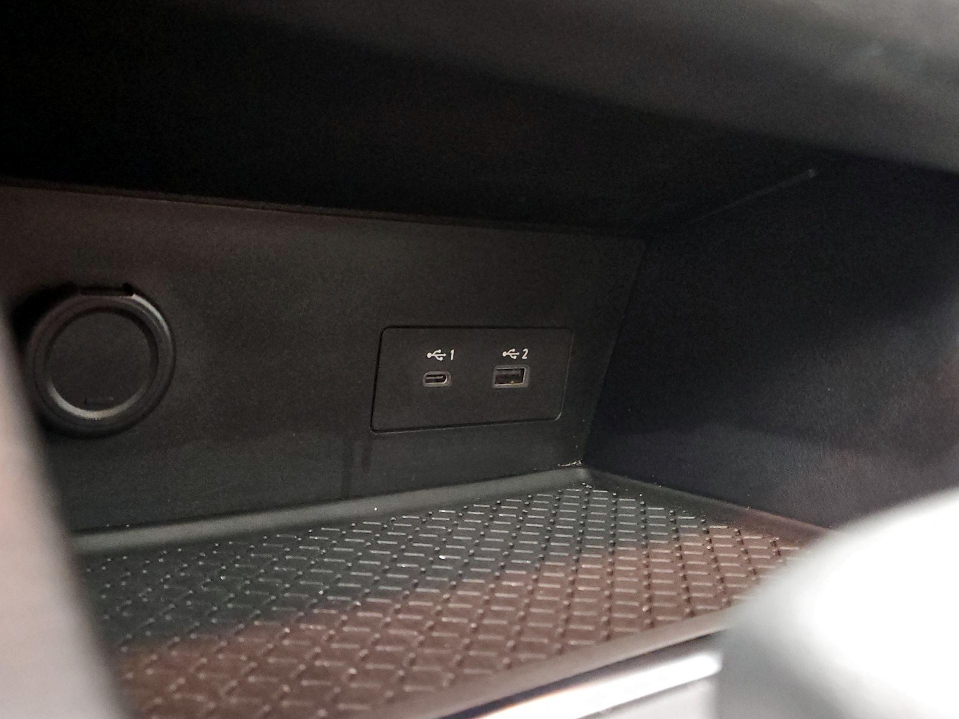 Thumbnail: 2022 Nissan Pathfinder - 18