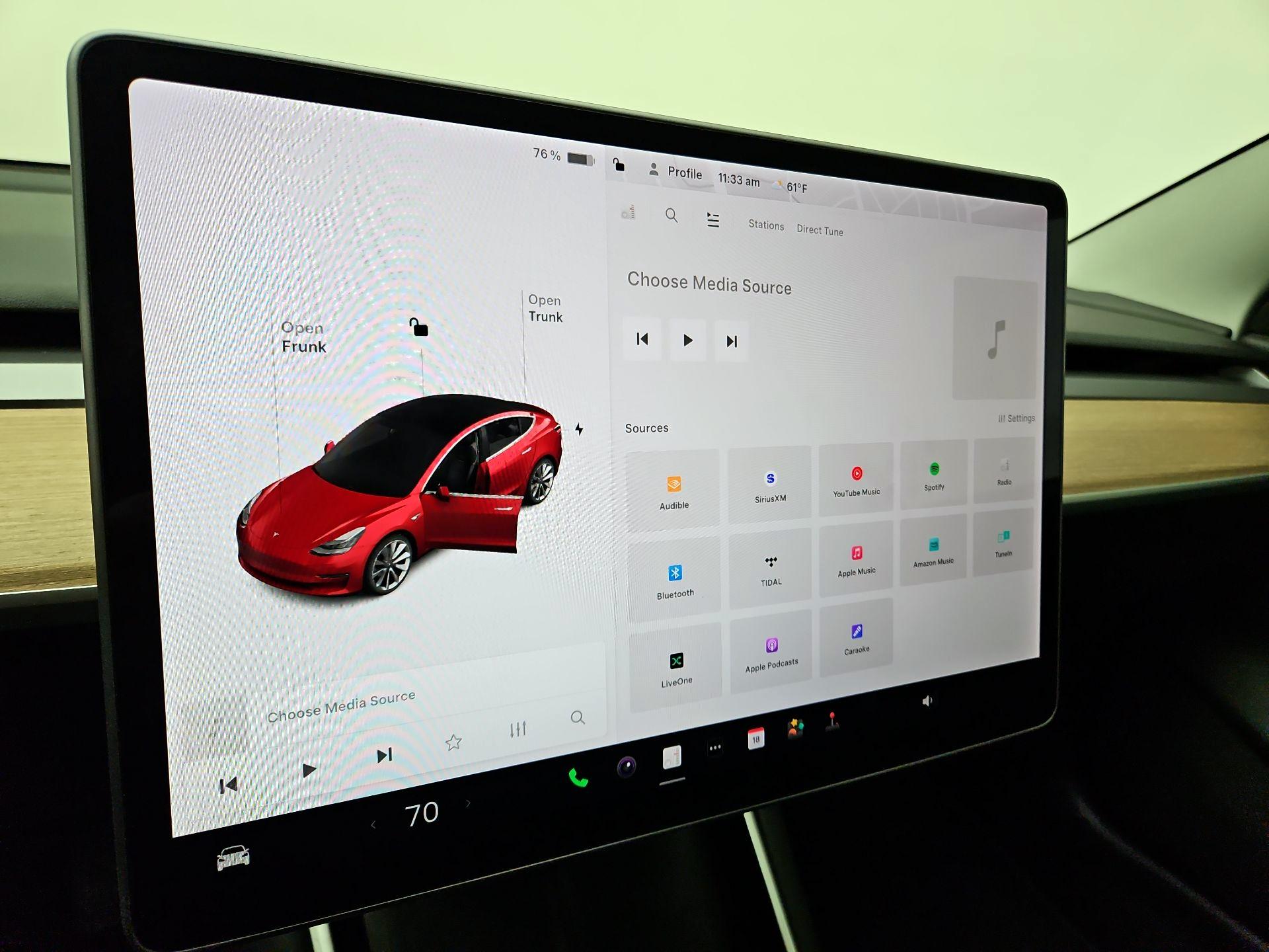 Thumbnail: 2019 Tesla Model 3 - 15