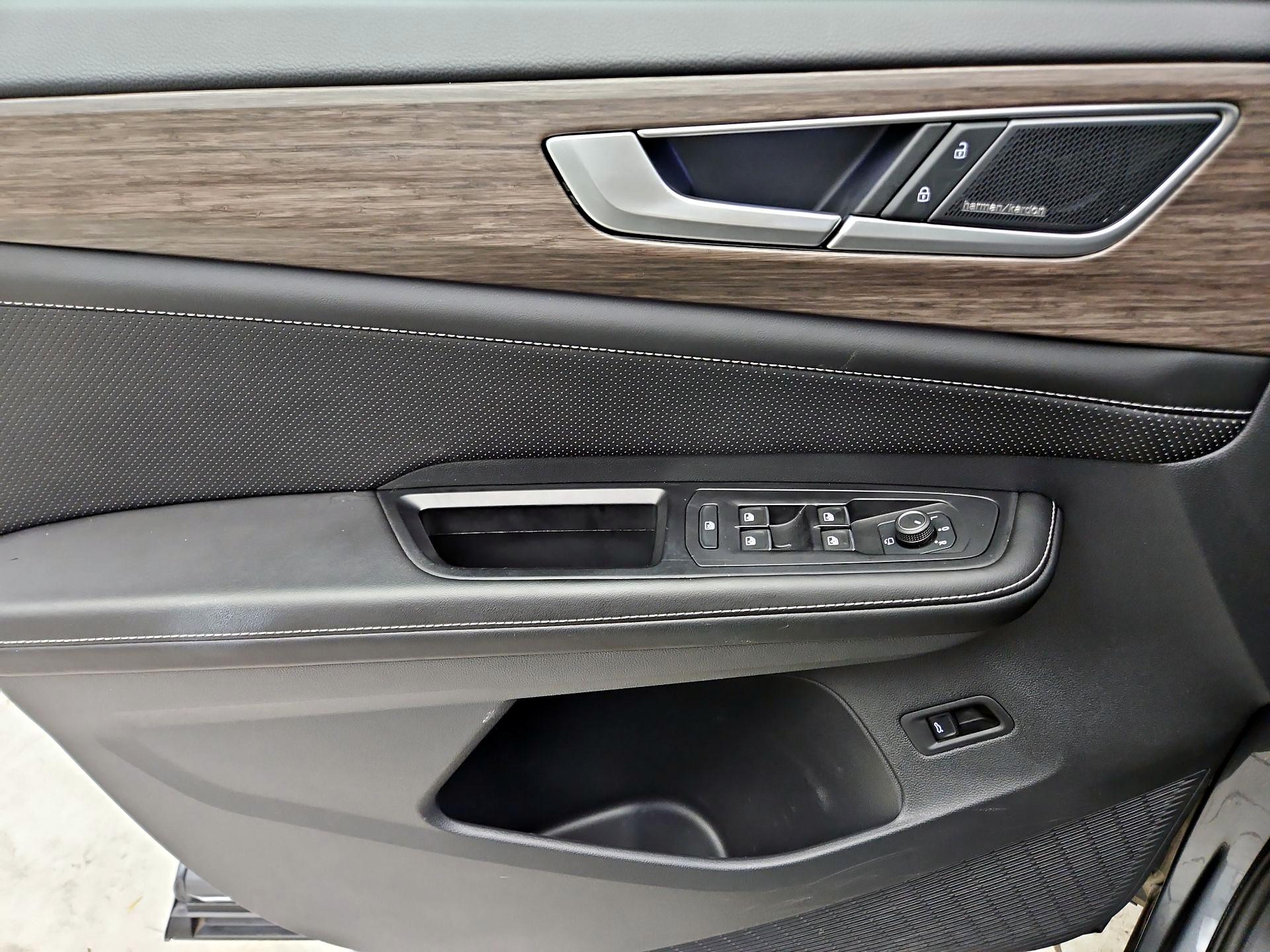 Thumbnail: 2024 Volkswagen Atlas - 10