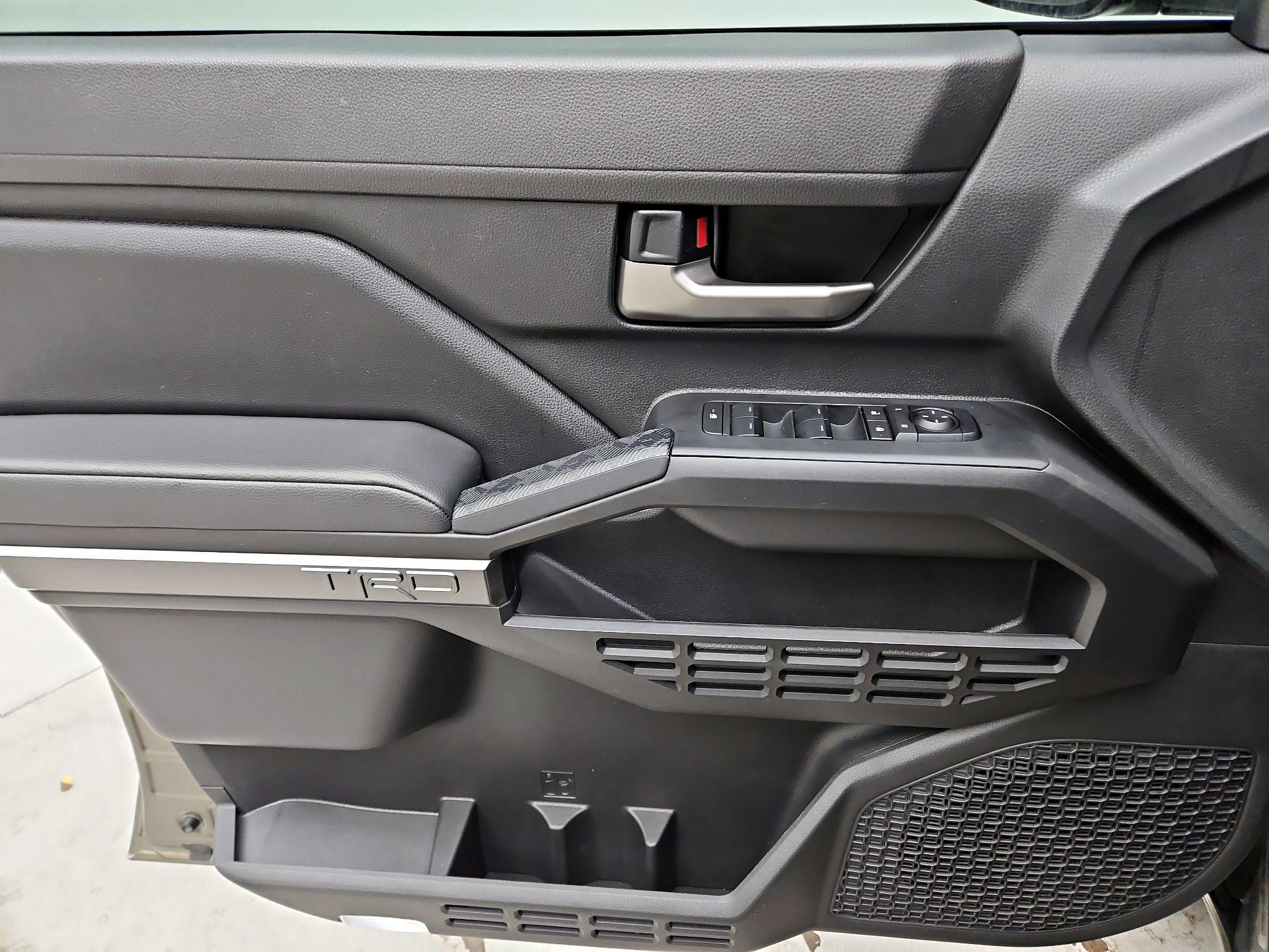 Thumbnail: 2025 Toyota Tacoma - 12