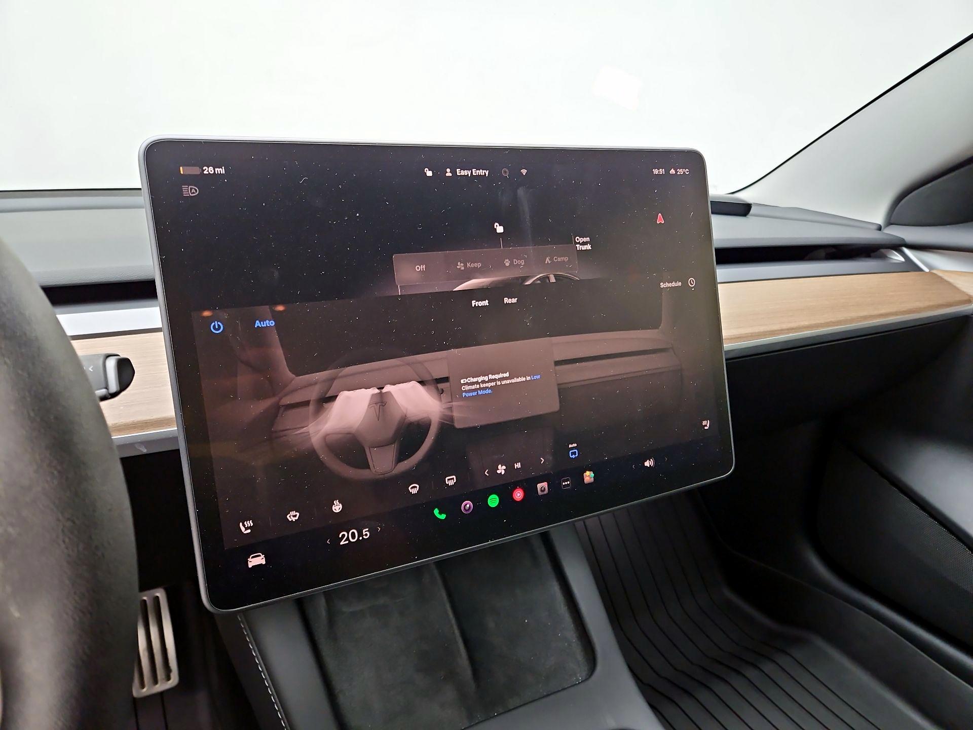 Thumbnail: 2023 Tesla Model 3 - 15