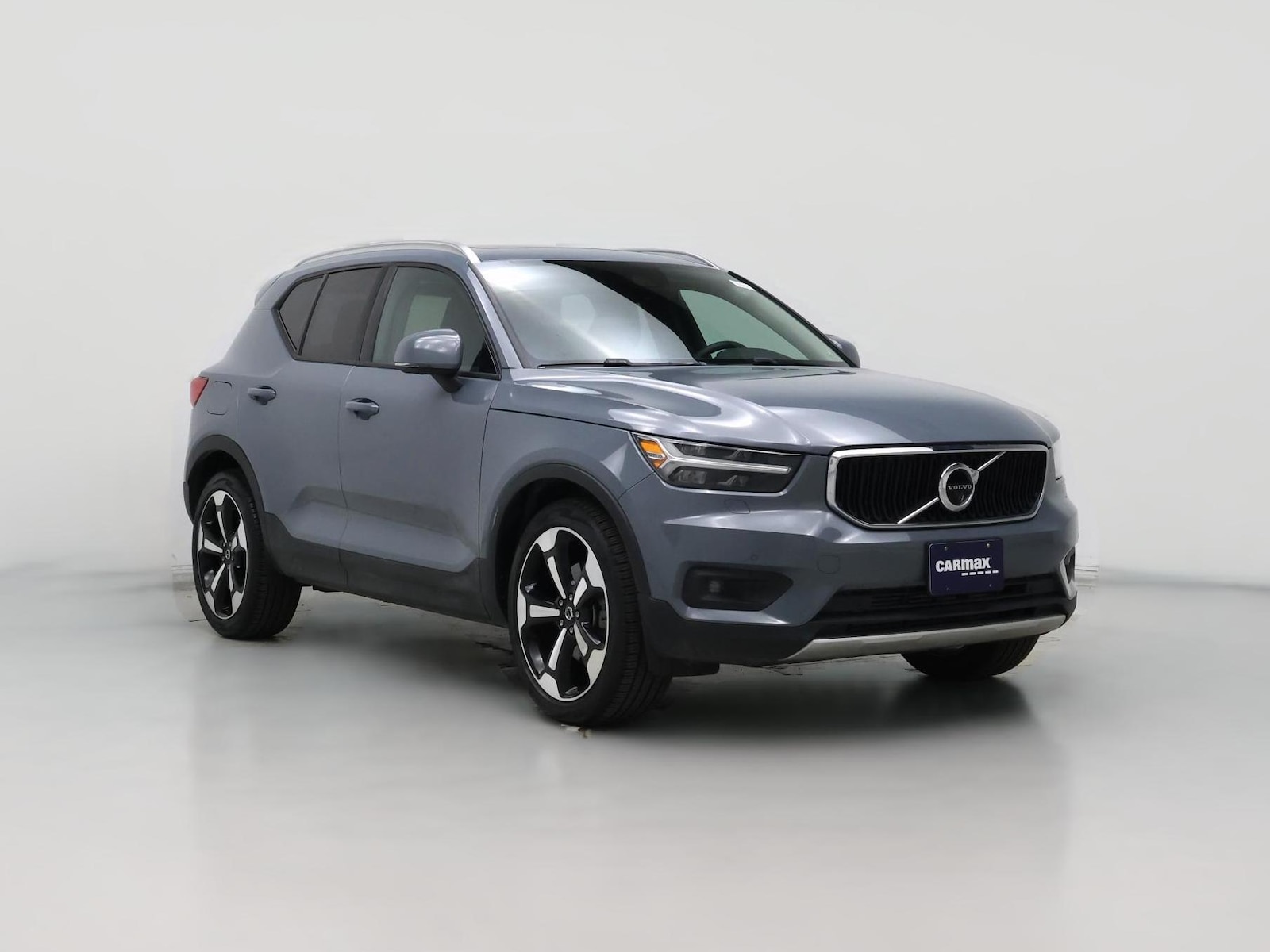 2022 Volvo XC40