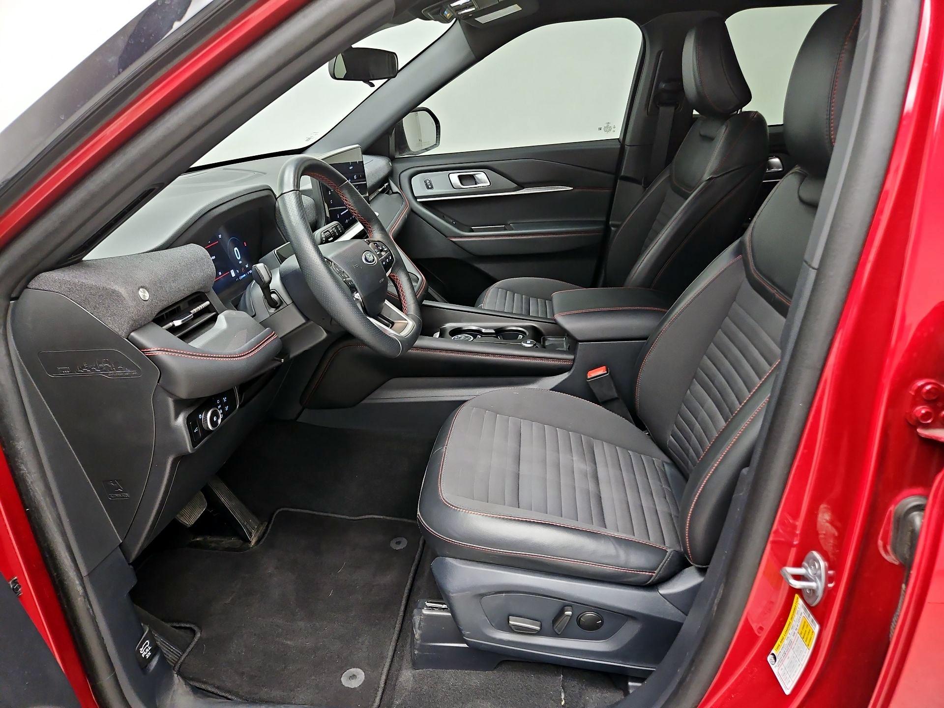 Thumbnail: 2025 Ford Explorer - 11