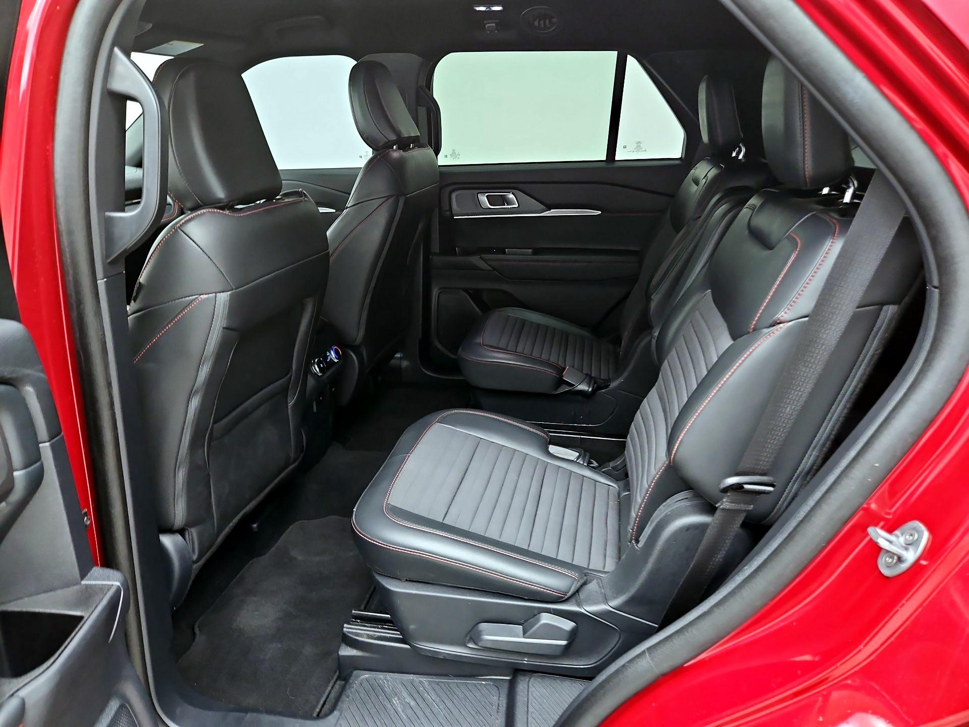 Thumbnail: 2025 Ford Explorer - 19