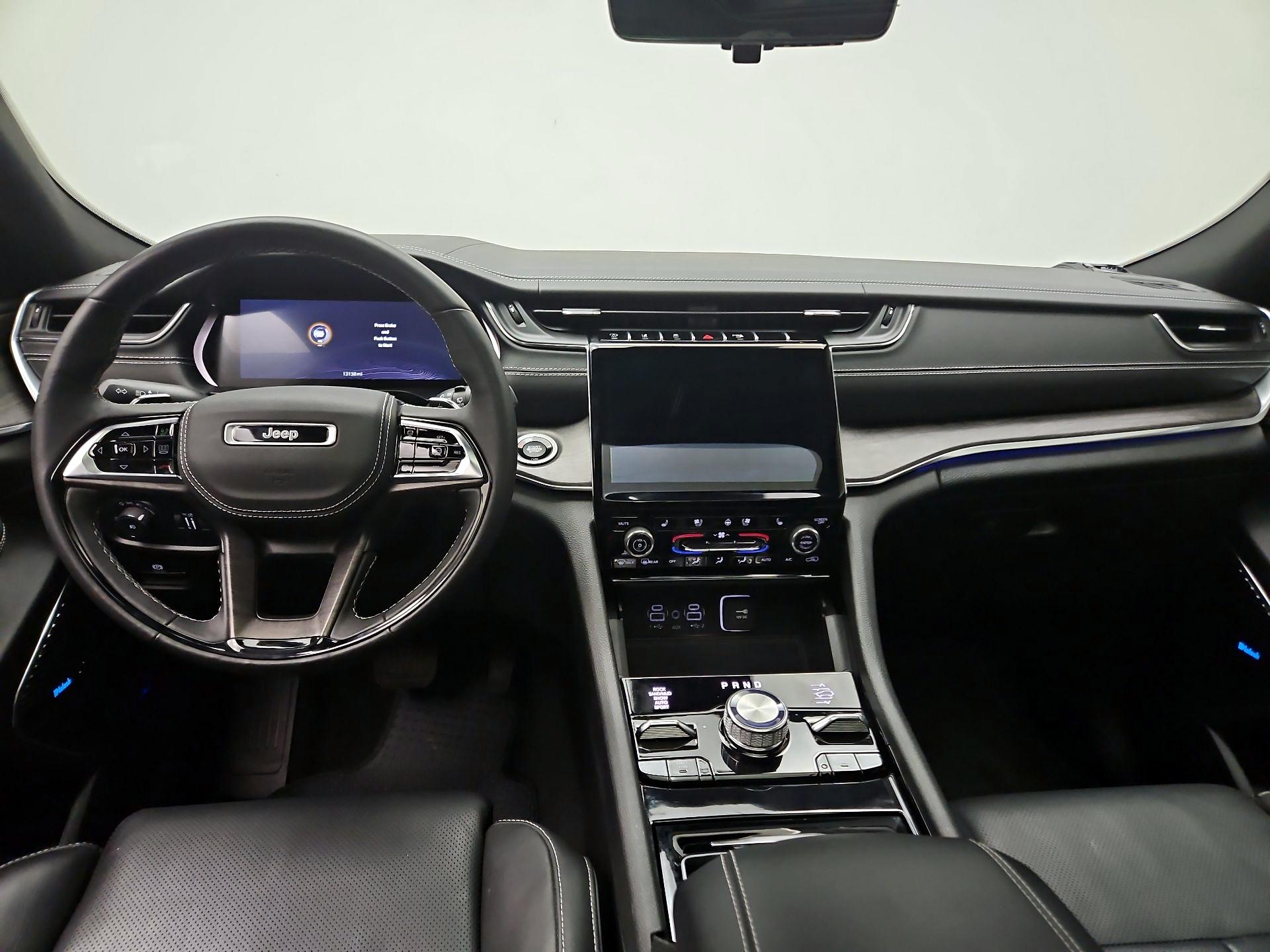 Thumbnail: 2023 Jeep Grand Cherokee - 9