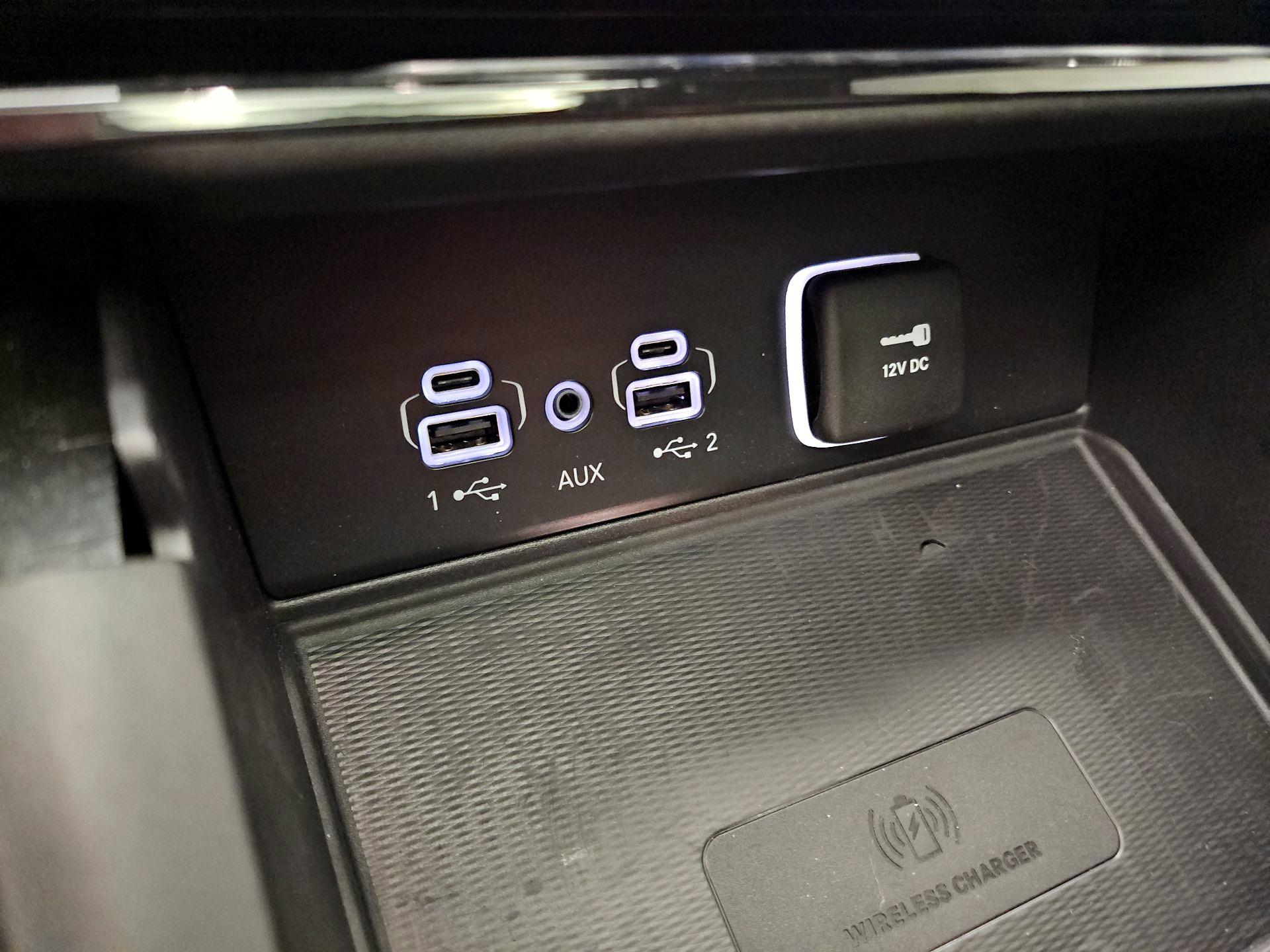 Thumbnail: 2023 Jeep Grand Cherokee - 19