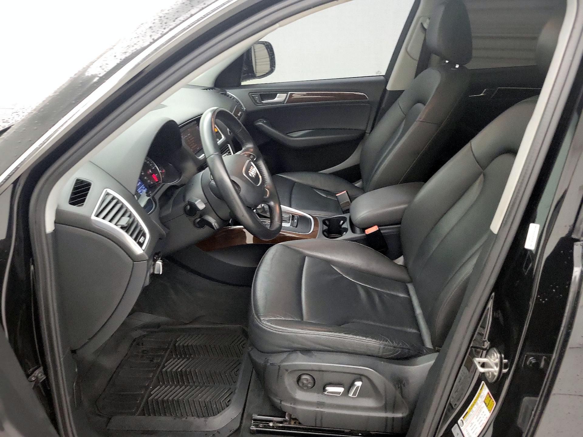 Thumbnail: 2016 Audi Q5 - 11