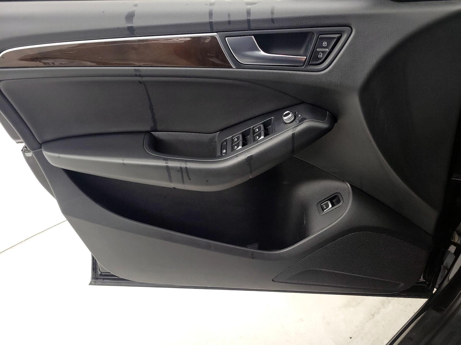 Thumbnail: 2016 Audi Q5 - 12
