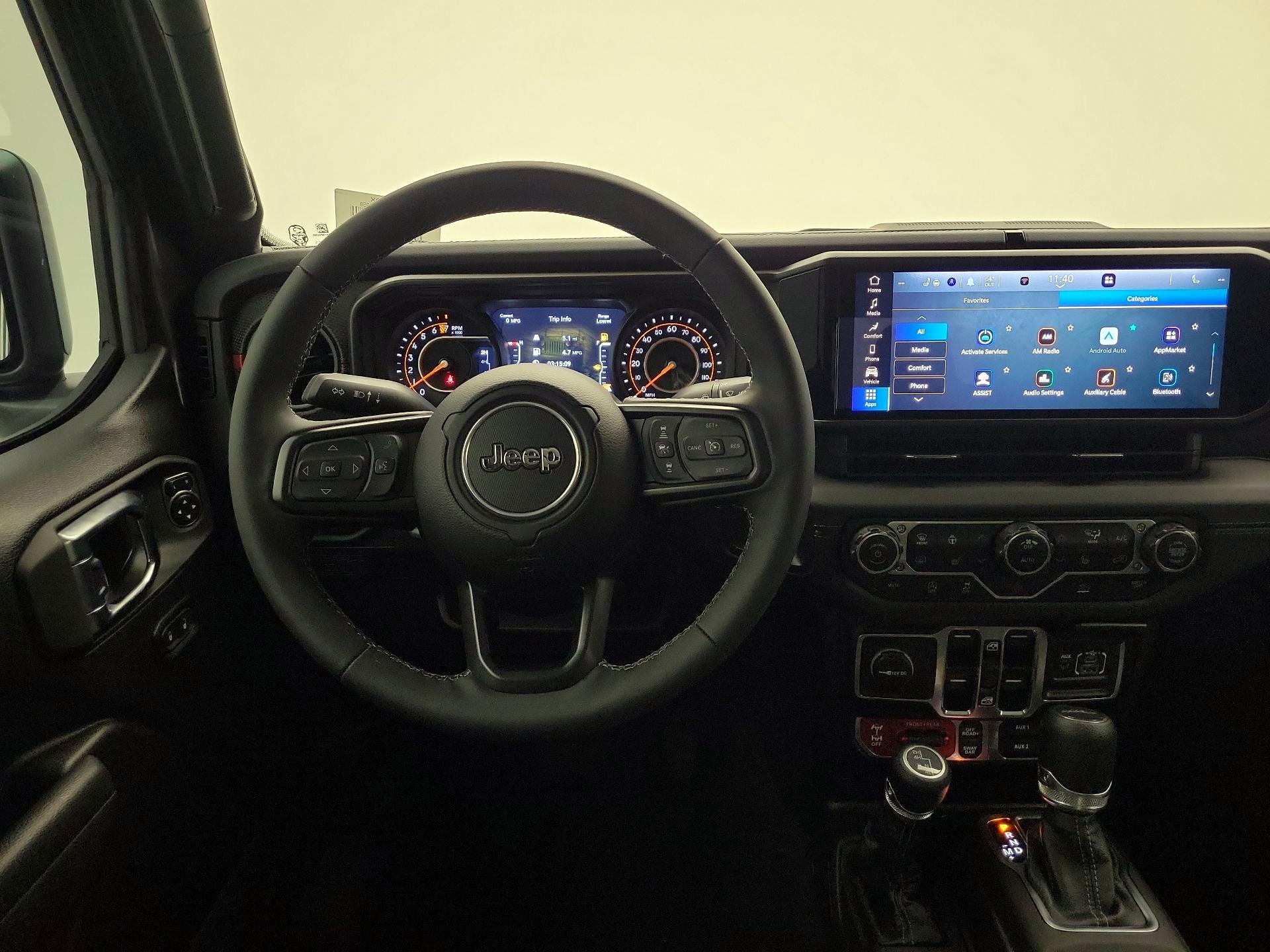 Thumbnail: 2025 Jeep Gladiator - 10