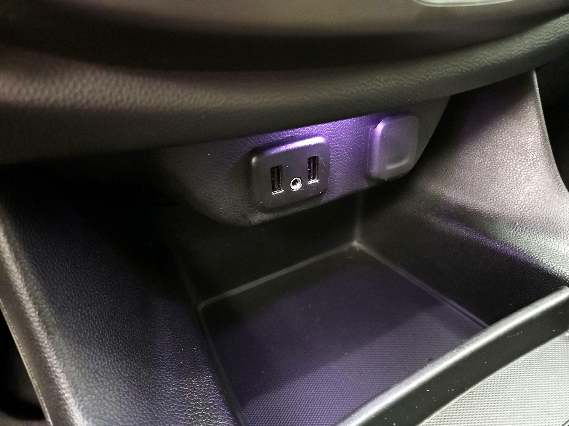 Thumbnail: 2018 Chevrolet Traverse - 18