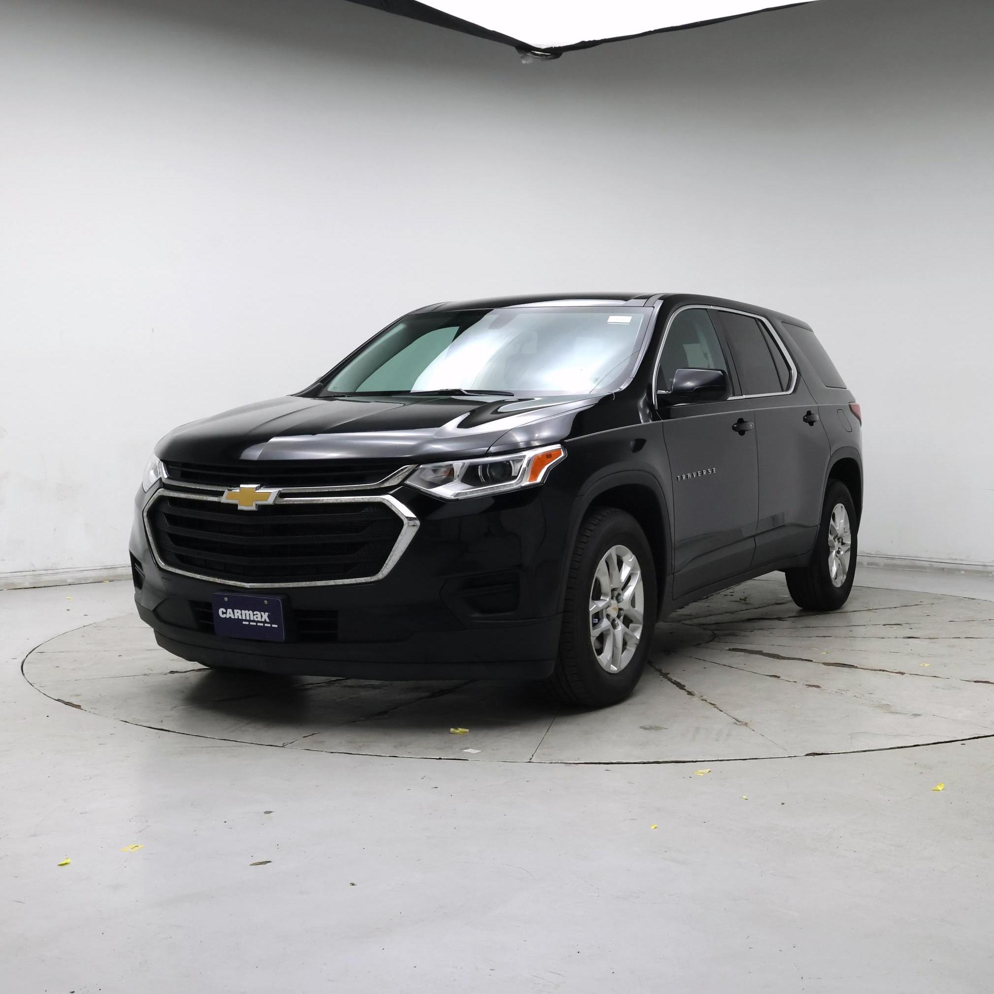 Thumbnail: 2018 Chevrolet Traverse - 4