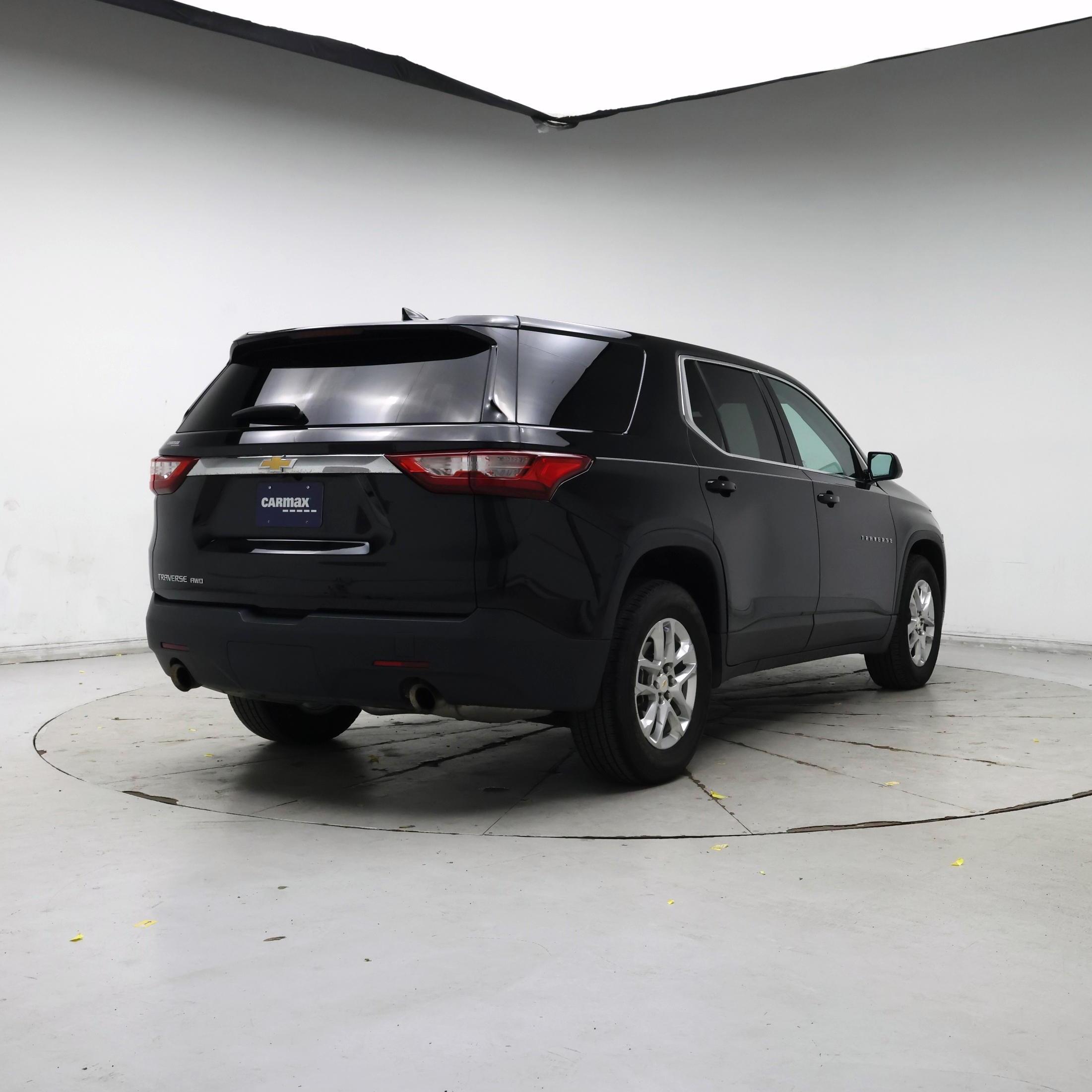 Thumbnail: 2018 Chevrolet Traverse - 8