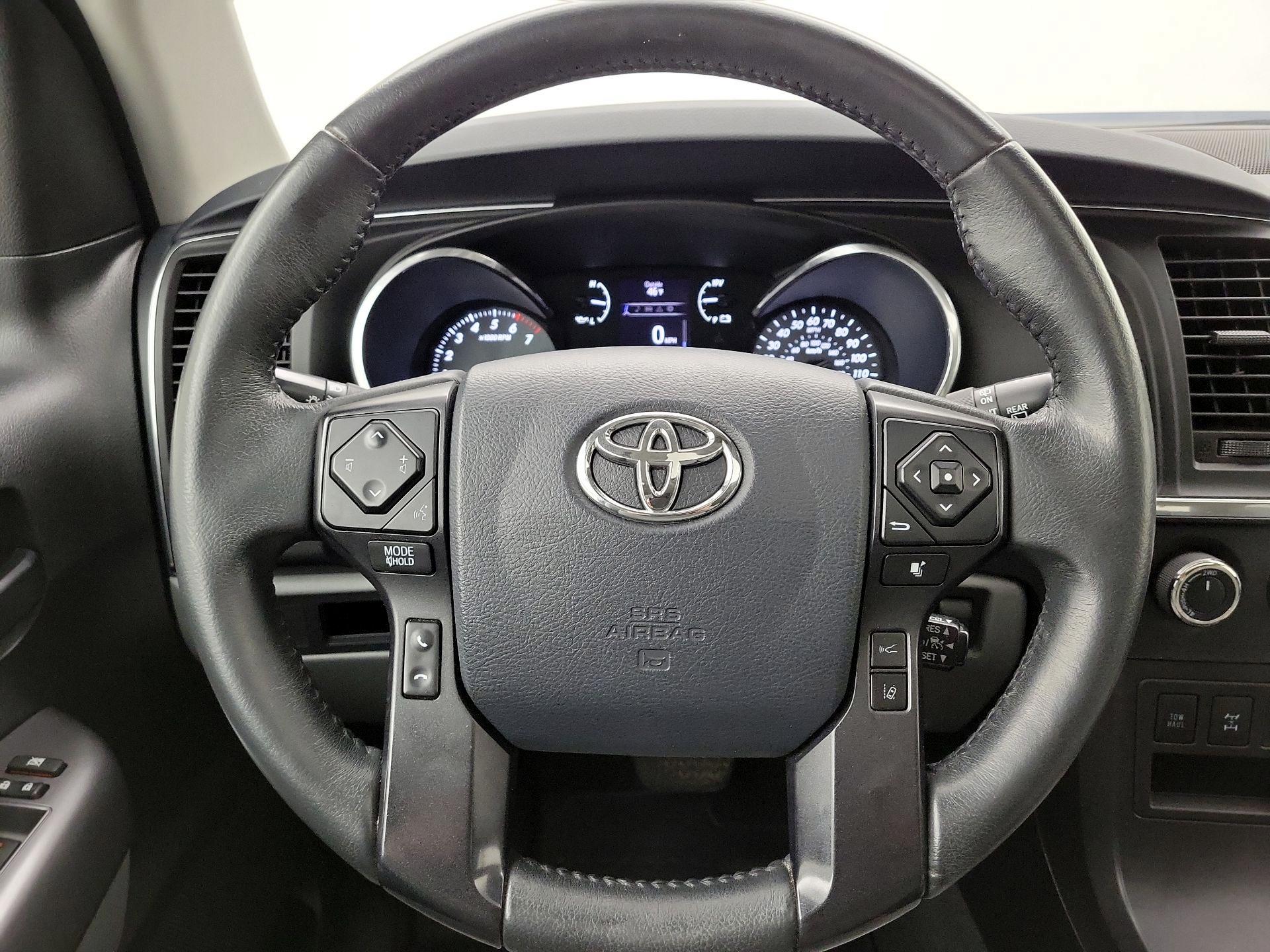 Thumbnail: 2020 Toyota Sequoia - 10