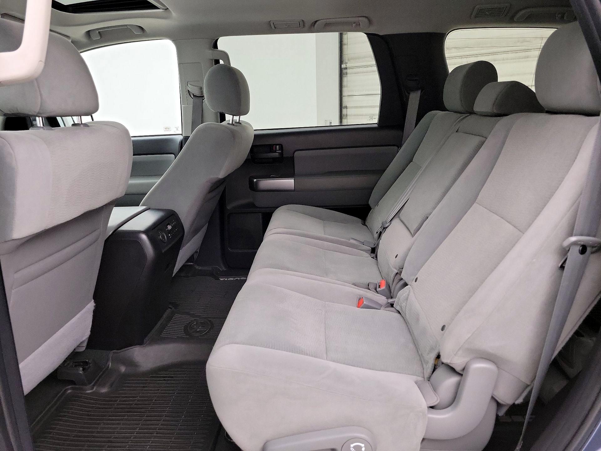 Thumbnail: 2020 Toyota Sequoia - 20