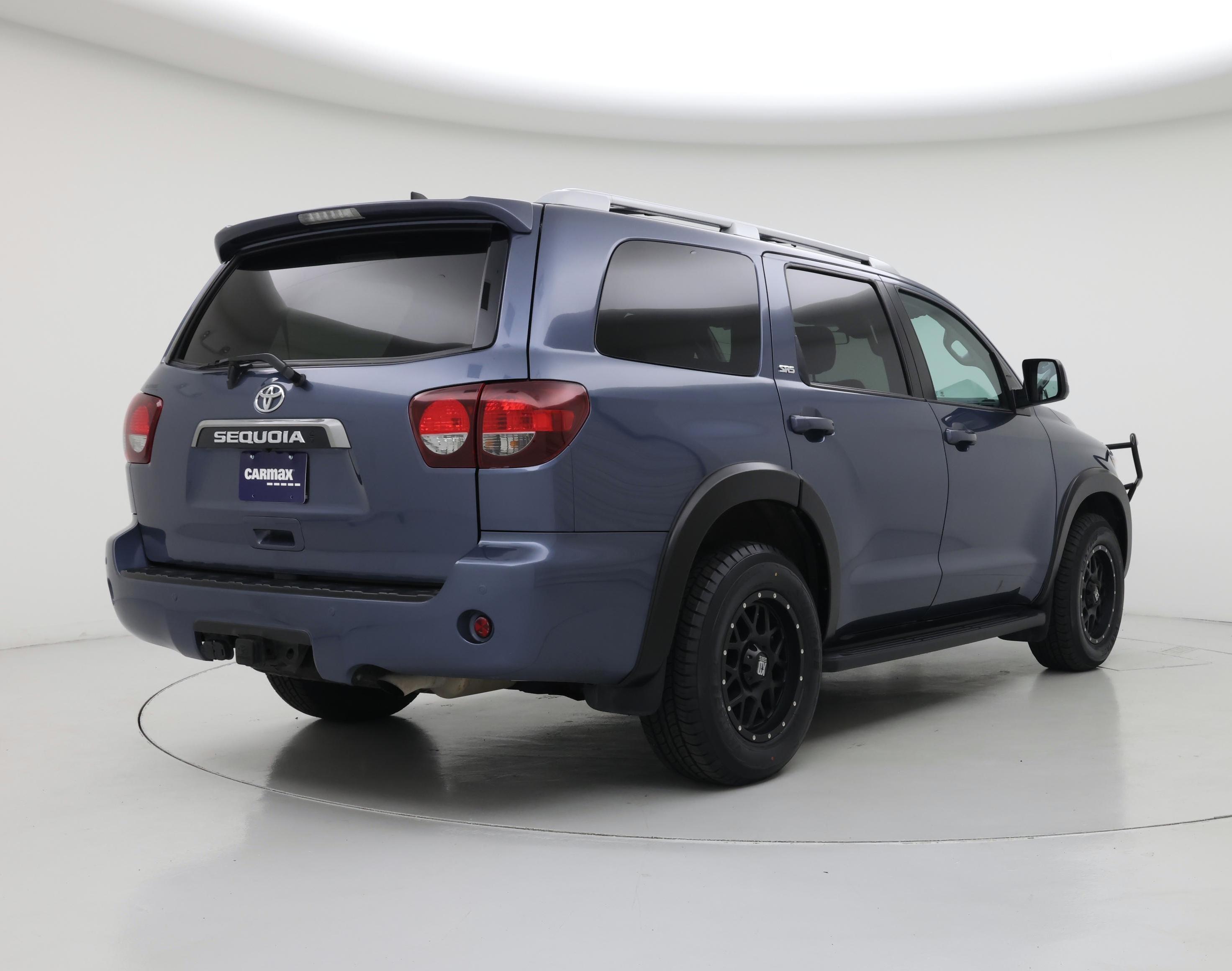 Thumbnail: 2020 Toyota Sequoia - 8