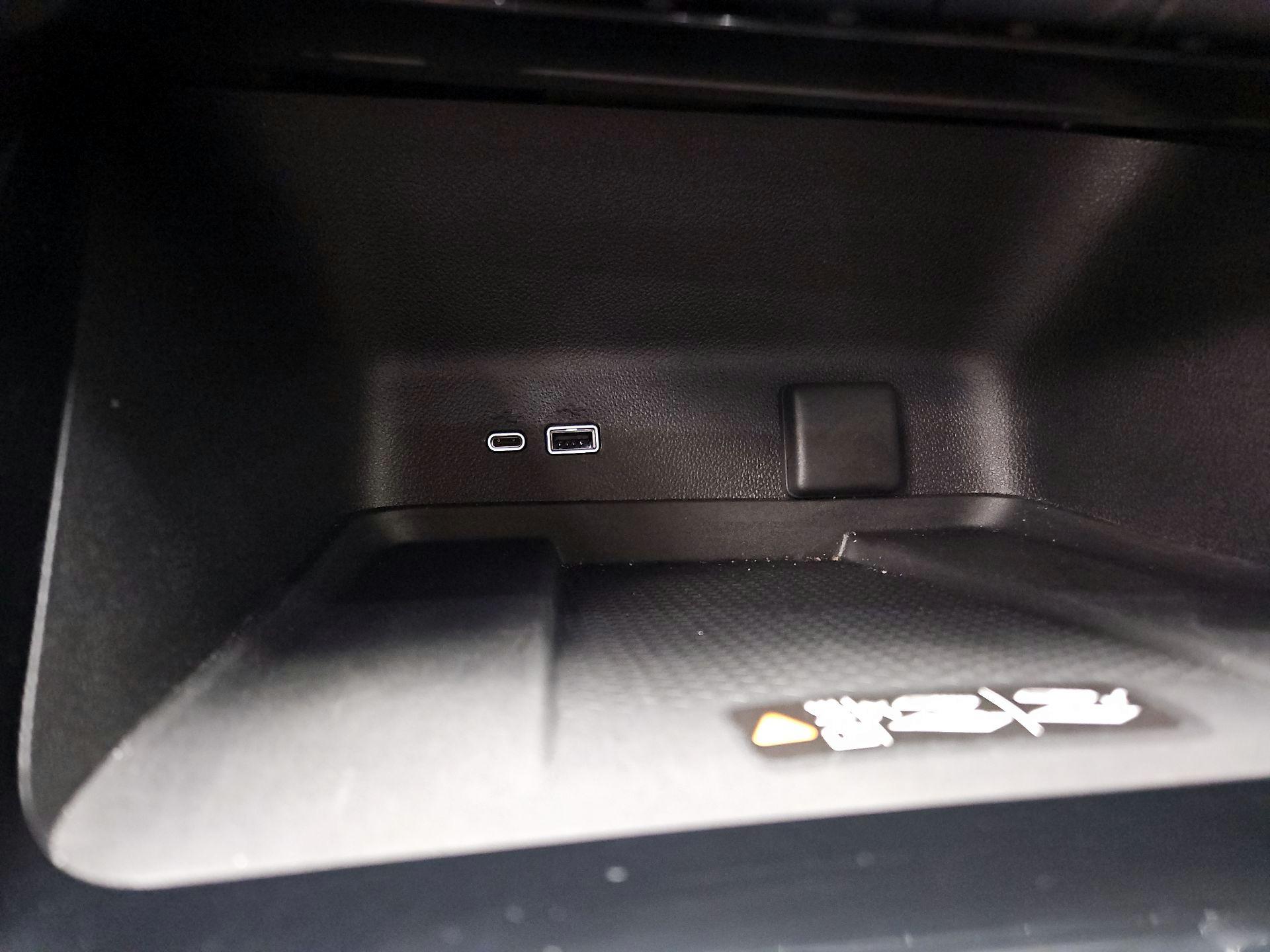 Thumbnail: 2025 Chevrolet Traverse - 17