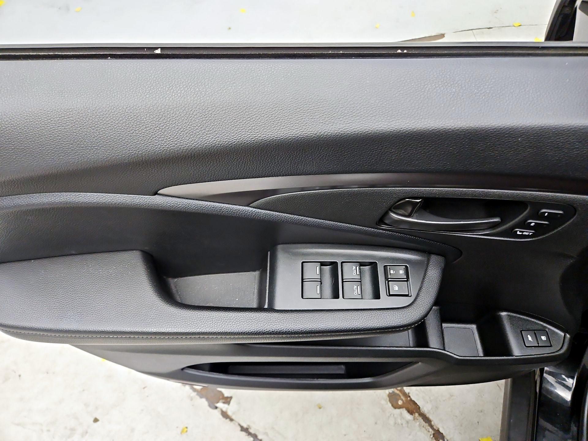 Thumbnail: 2022 Honda Passport - 12