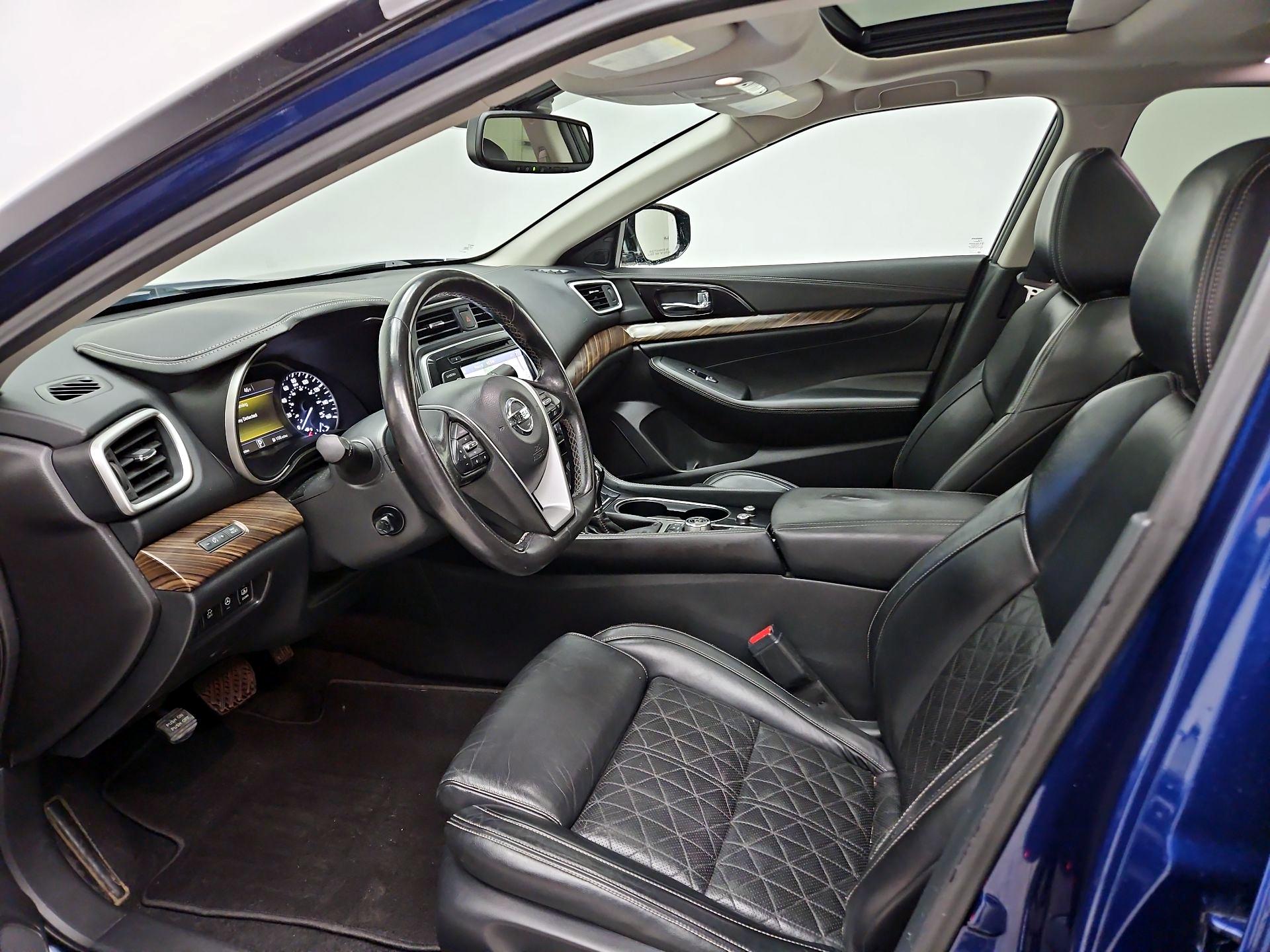 Thumbnail: 2016 Nissan Maxima - 11