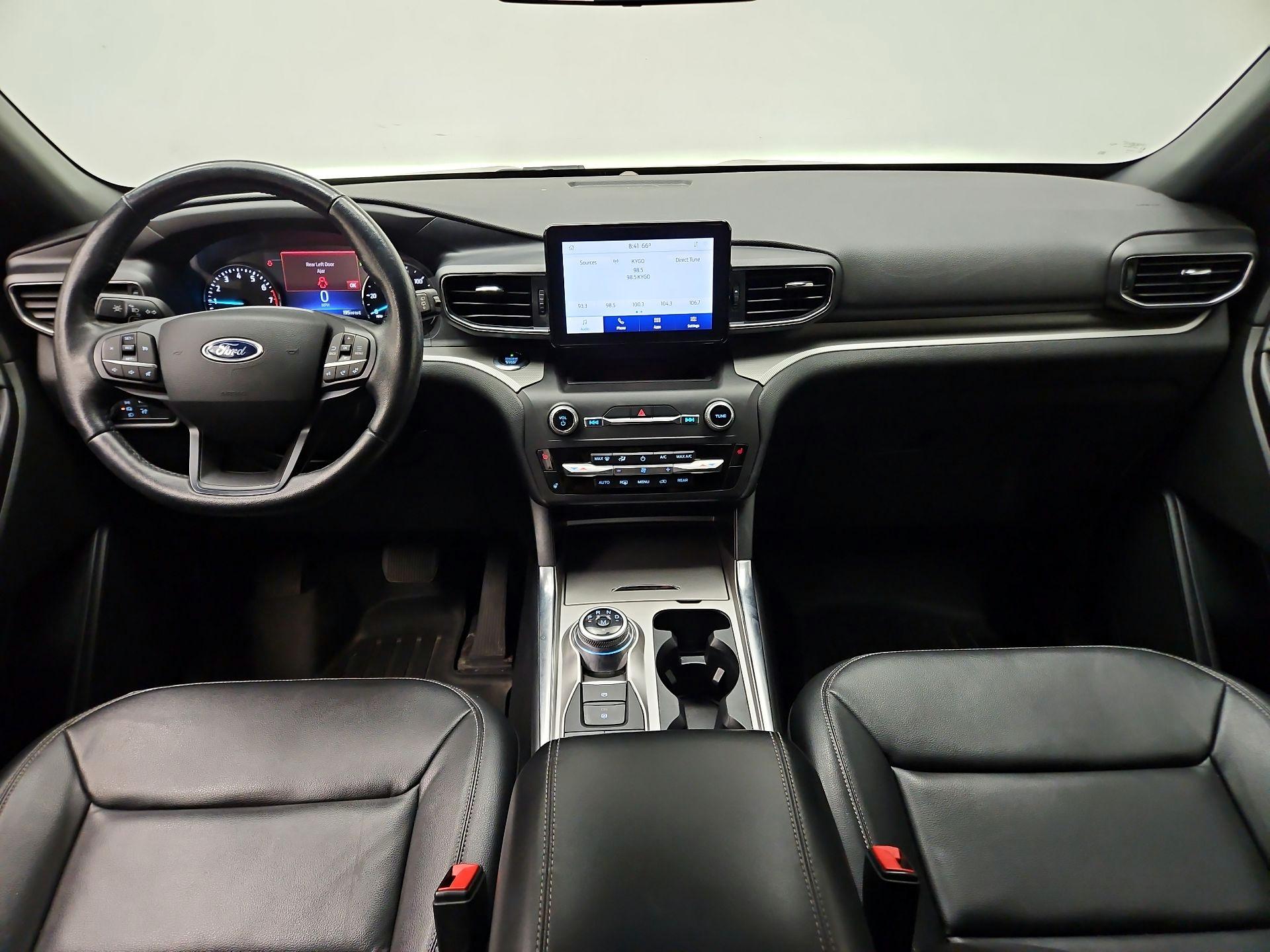 Thumbnail: 2020 Ford Explorer - 9