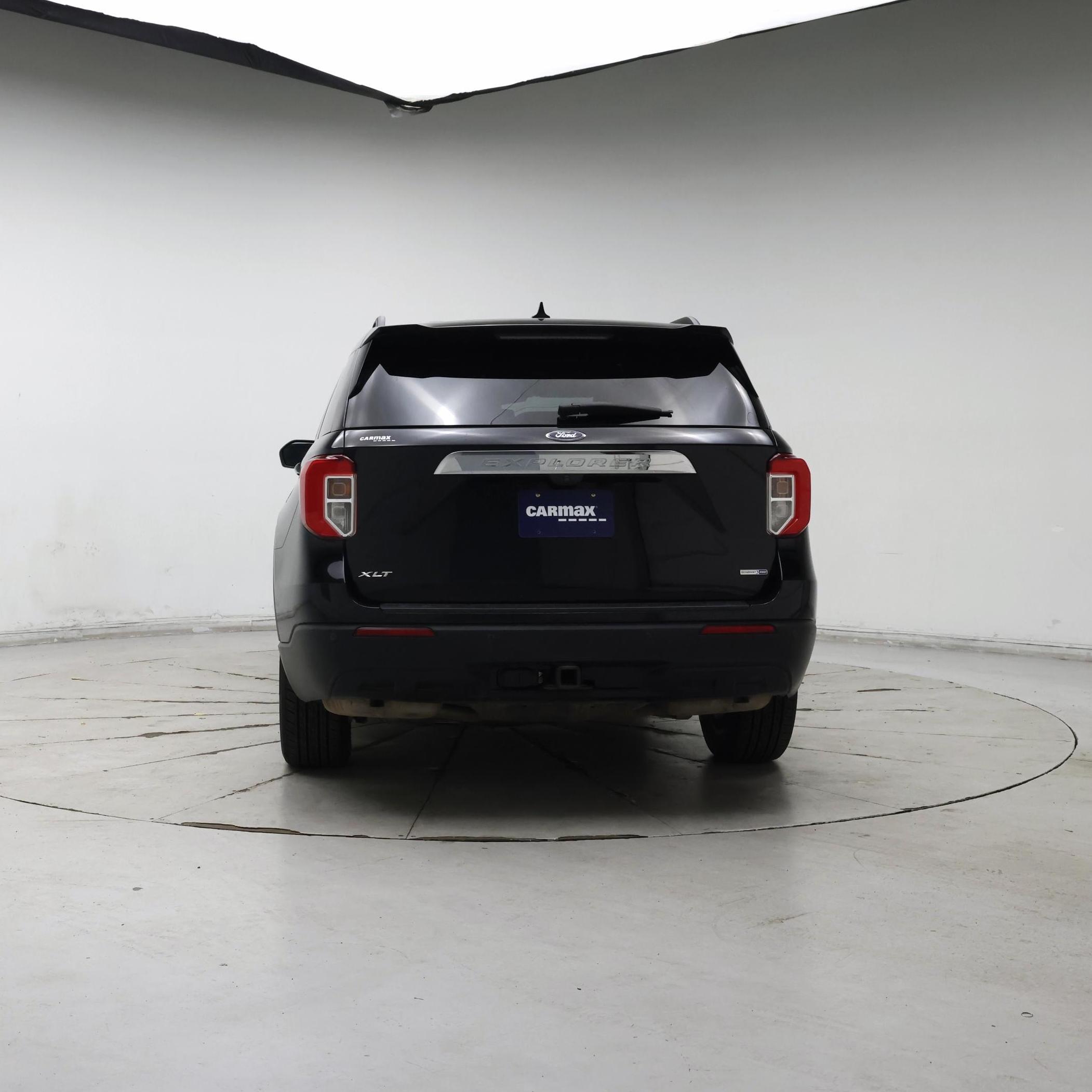 Thumbnail: 2020 Ford Explorer - 6
