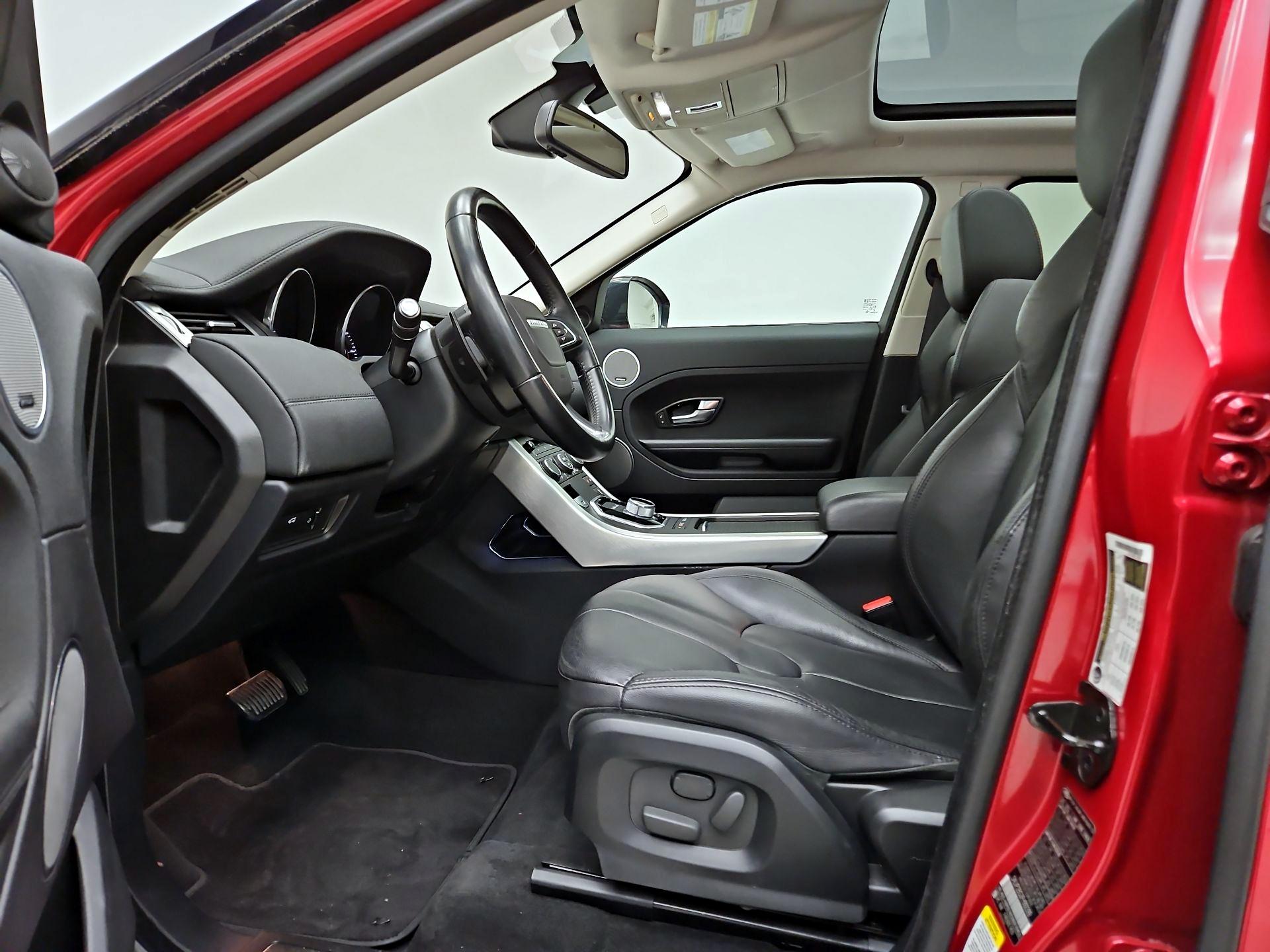 Thumbnail: 2015 Land Rover Range Rover Evoque - 11