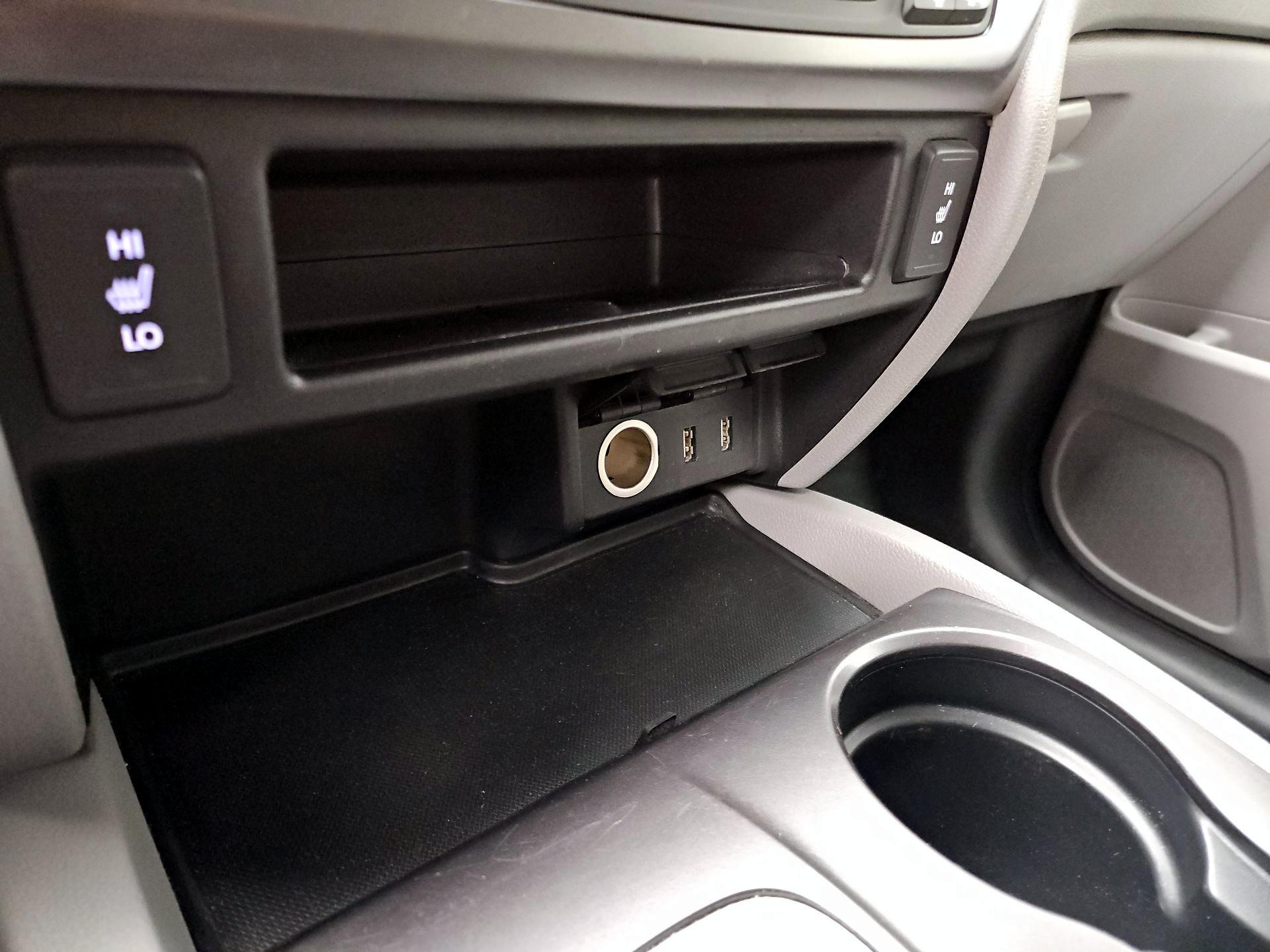 Thumbnail: 2018 Honda Pilot - 18