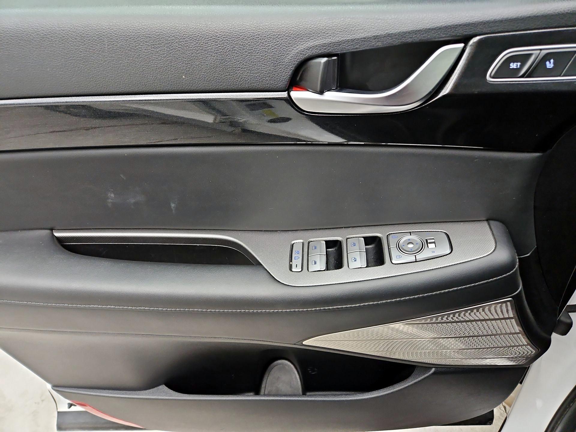 Thumbnail: 2022 Hyundai Palisade - 10