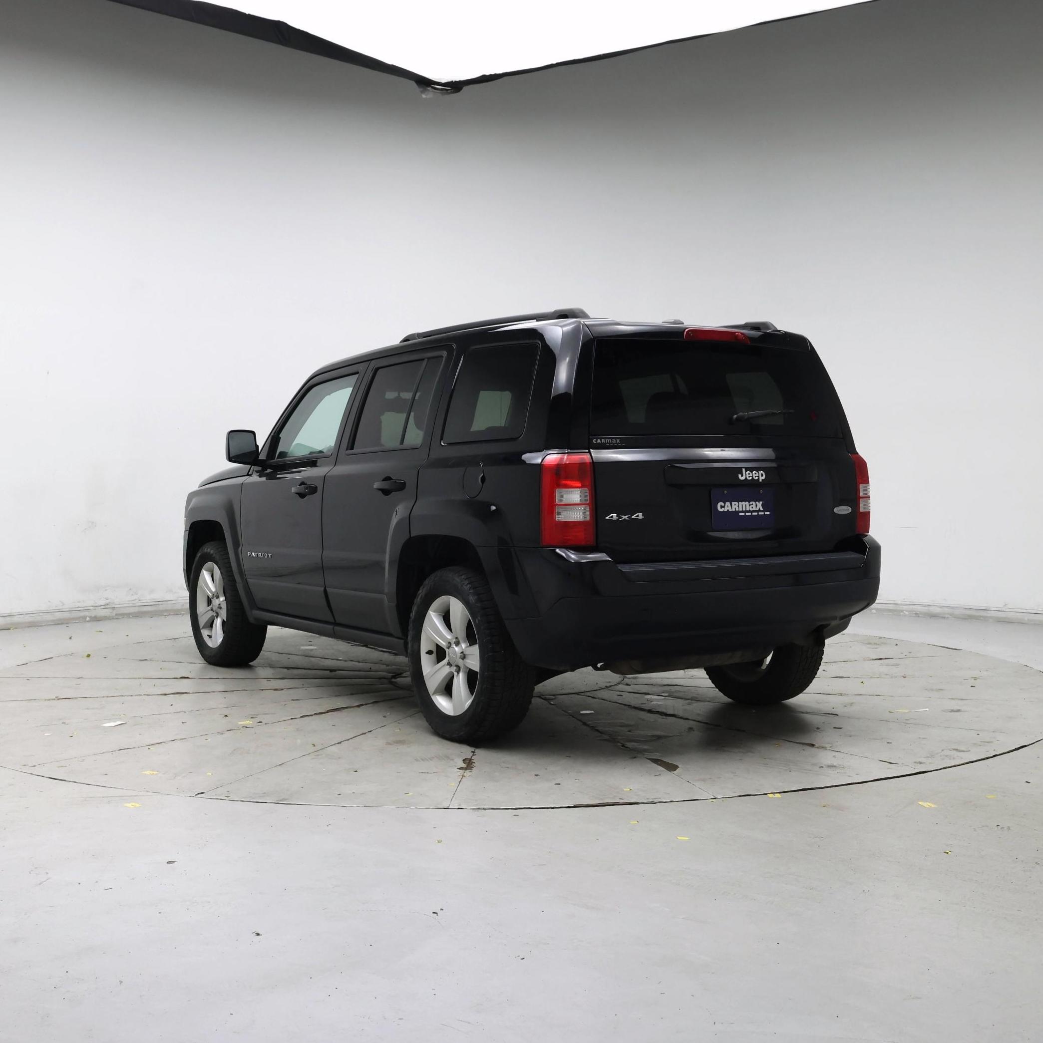 Thumbnail: 2017 Jeep Patriot - 2