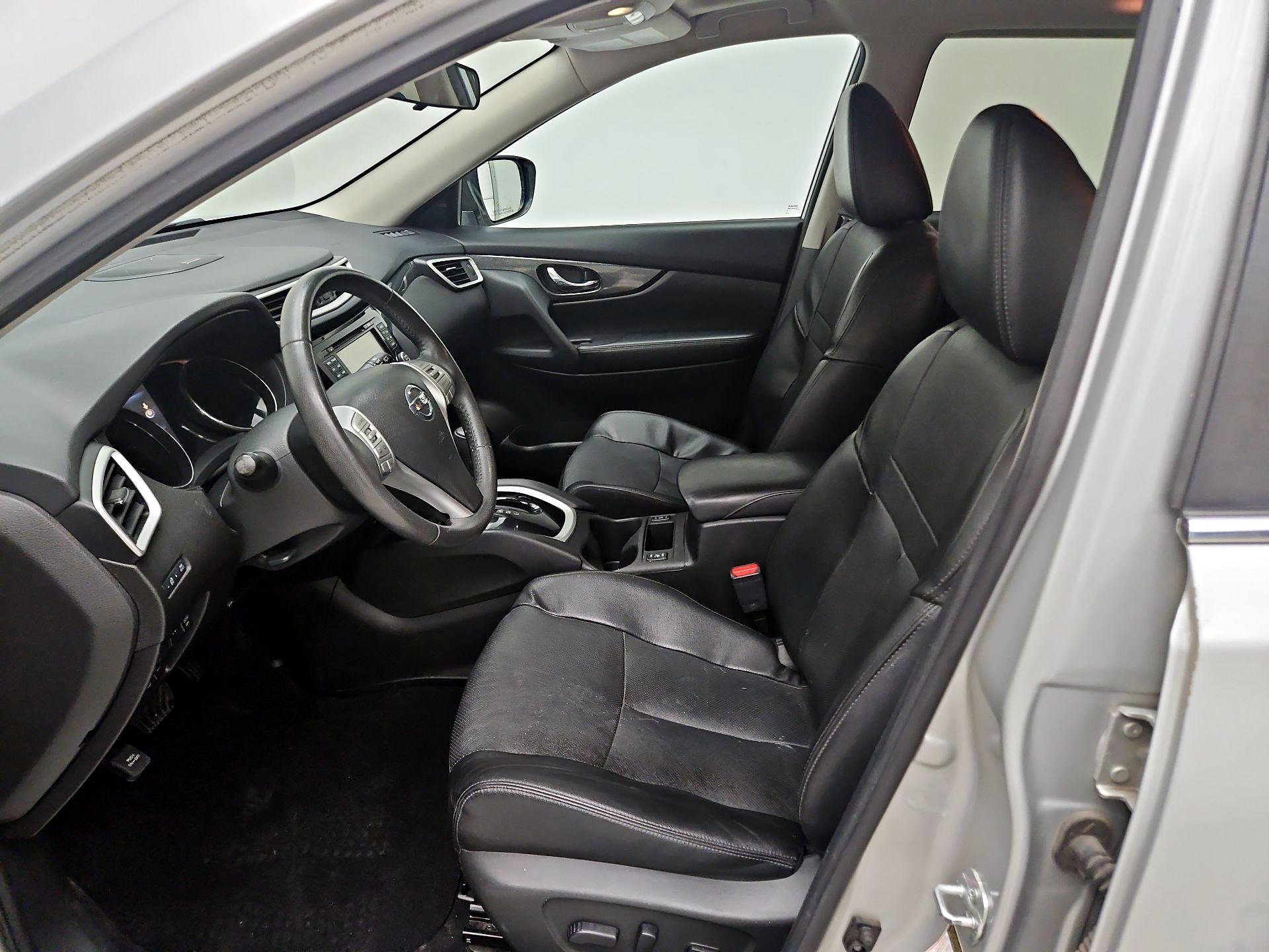 Thumbnail: 2016 Nissan Rogue - 11