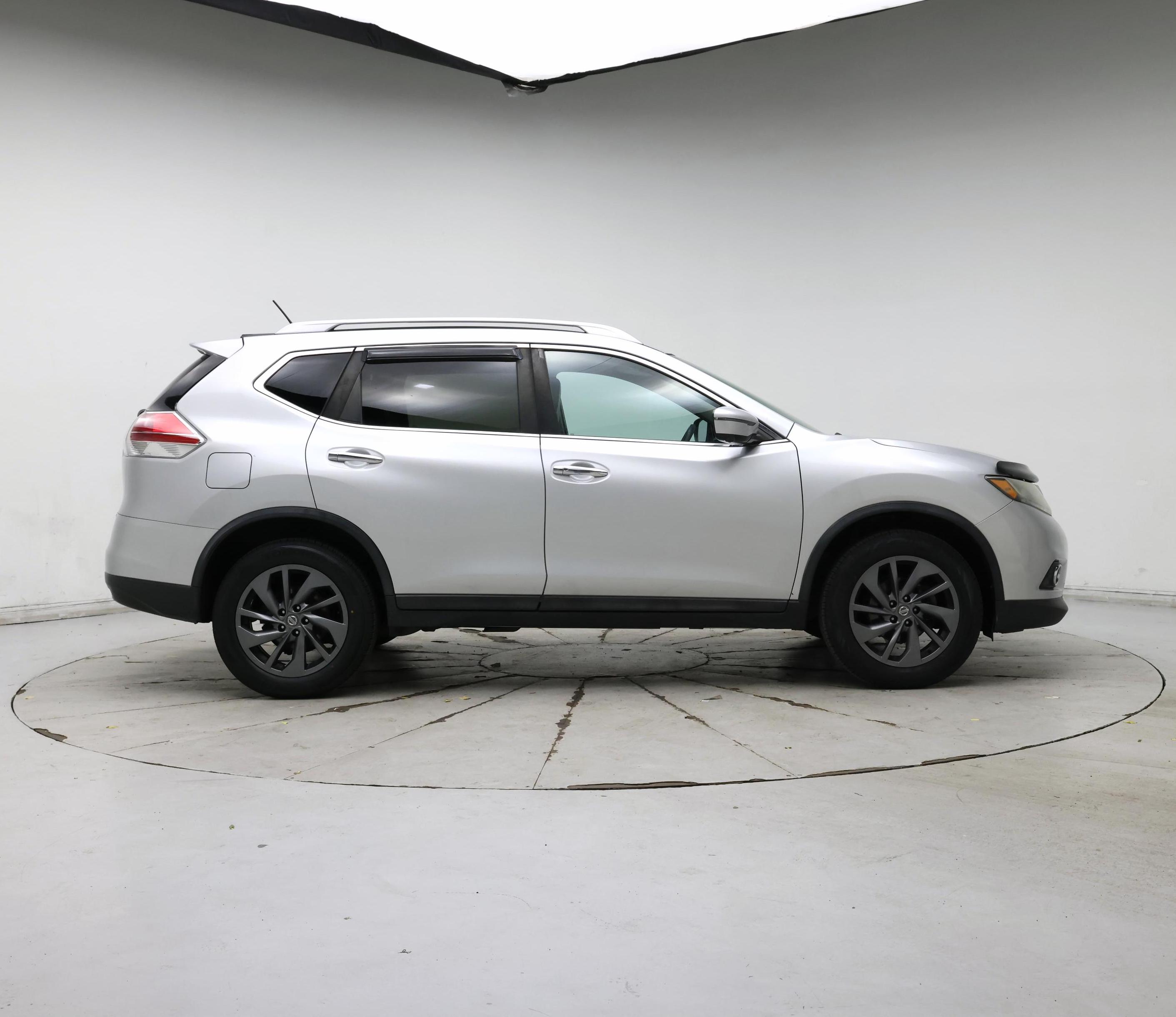 Thumbnail: 2016 Nissan Rogue - 7
