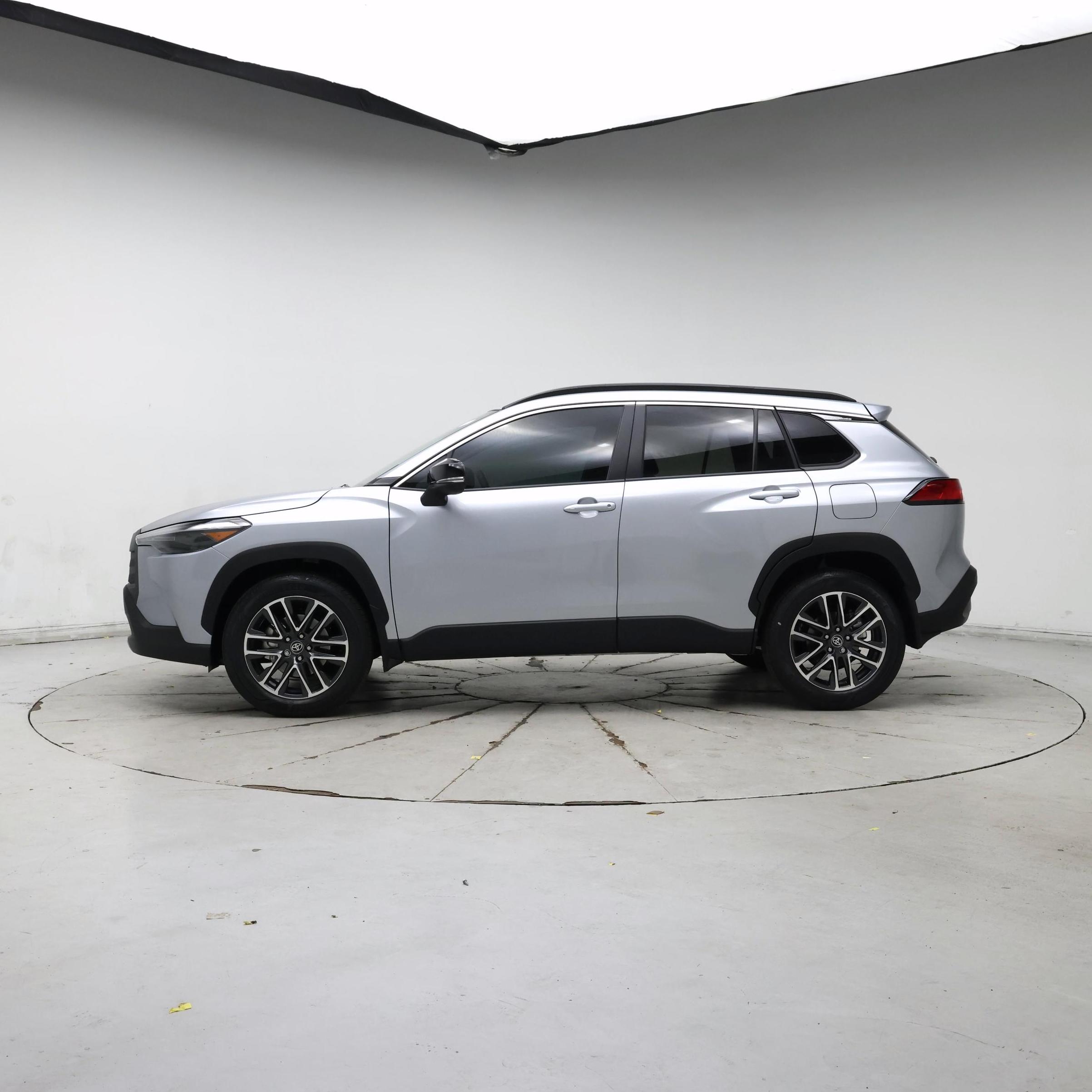 Thumbnail: 2026 Toyota Corolla Cross - 3