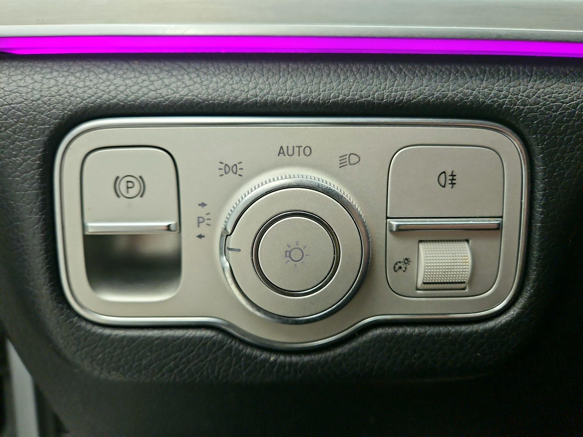 Thumbnail: 2020 Mercedes-Benz GLE - 13