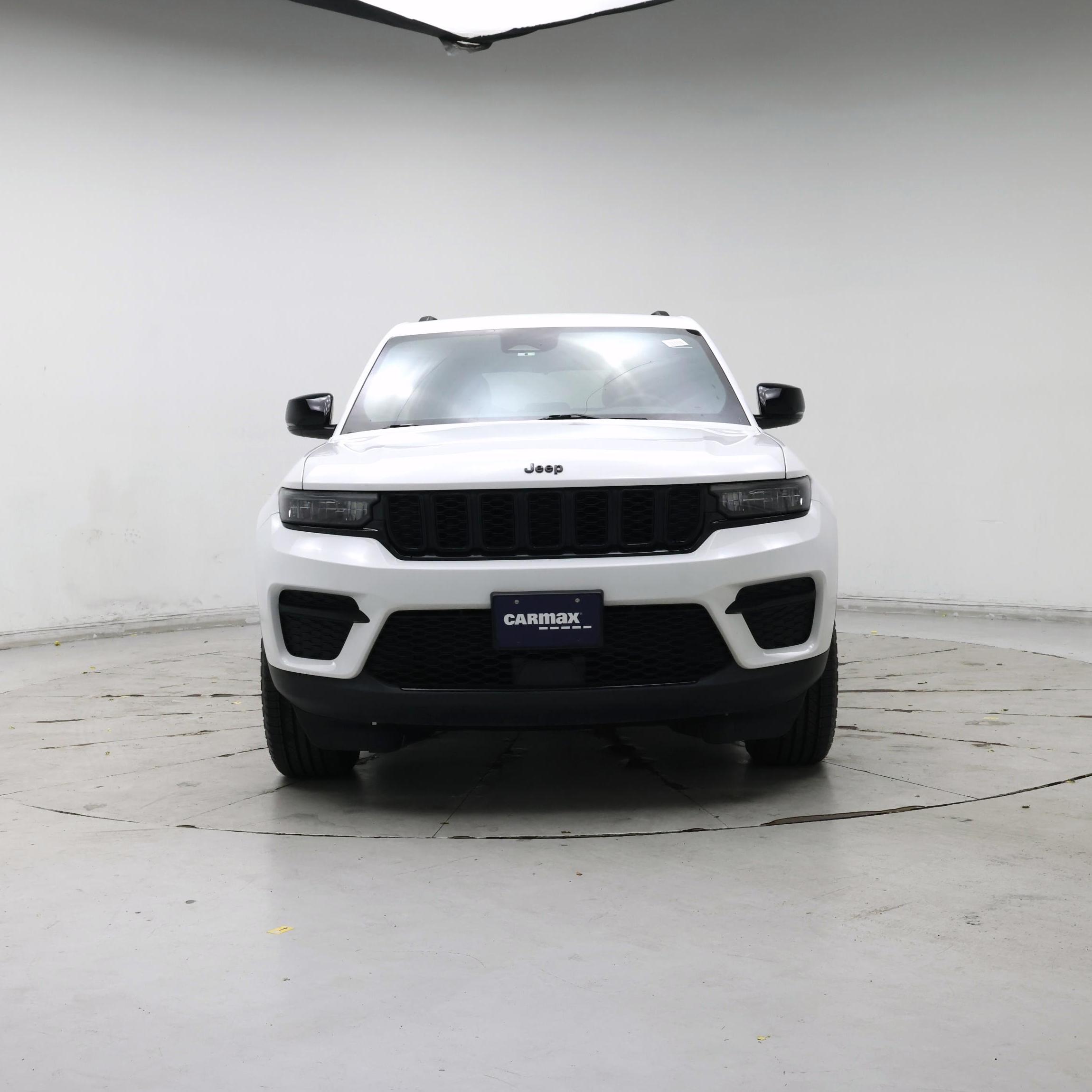 Thumbnail: 2023 Jeep Grand Cherokee - 5