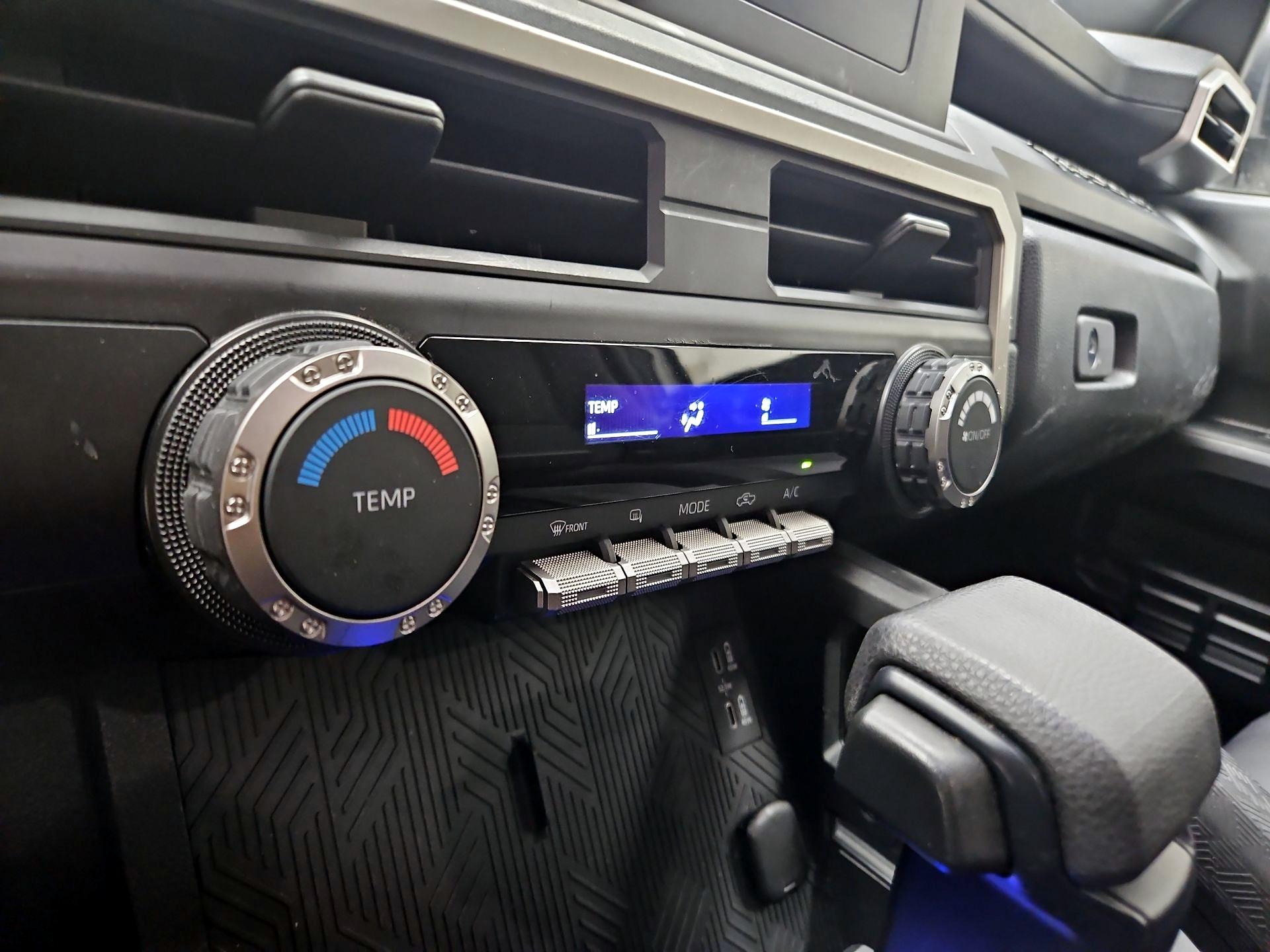 Thumbnail: 2024 Toyota Tacoma - 15