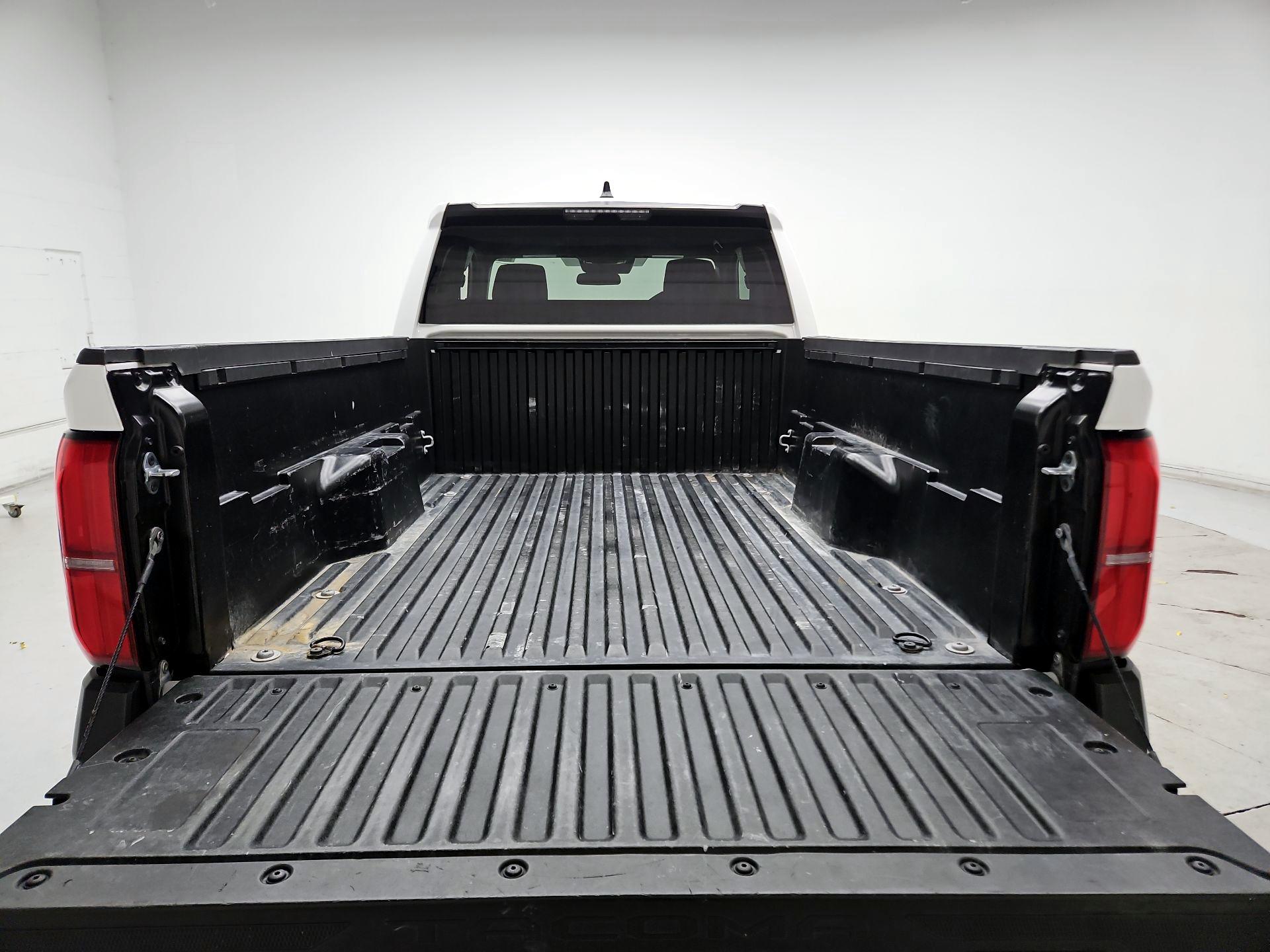 Thumbnail: 2024 Toyota Tacoma - 19