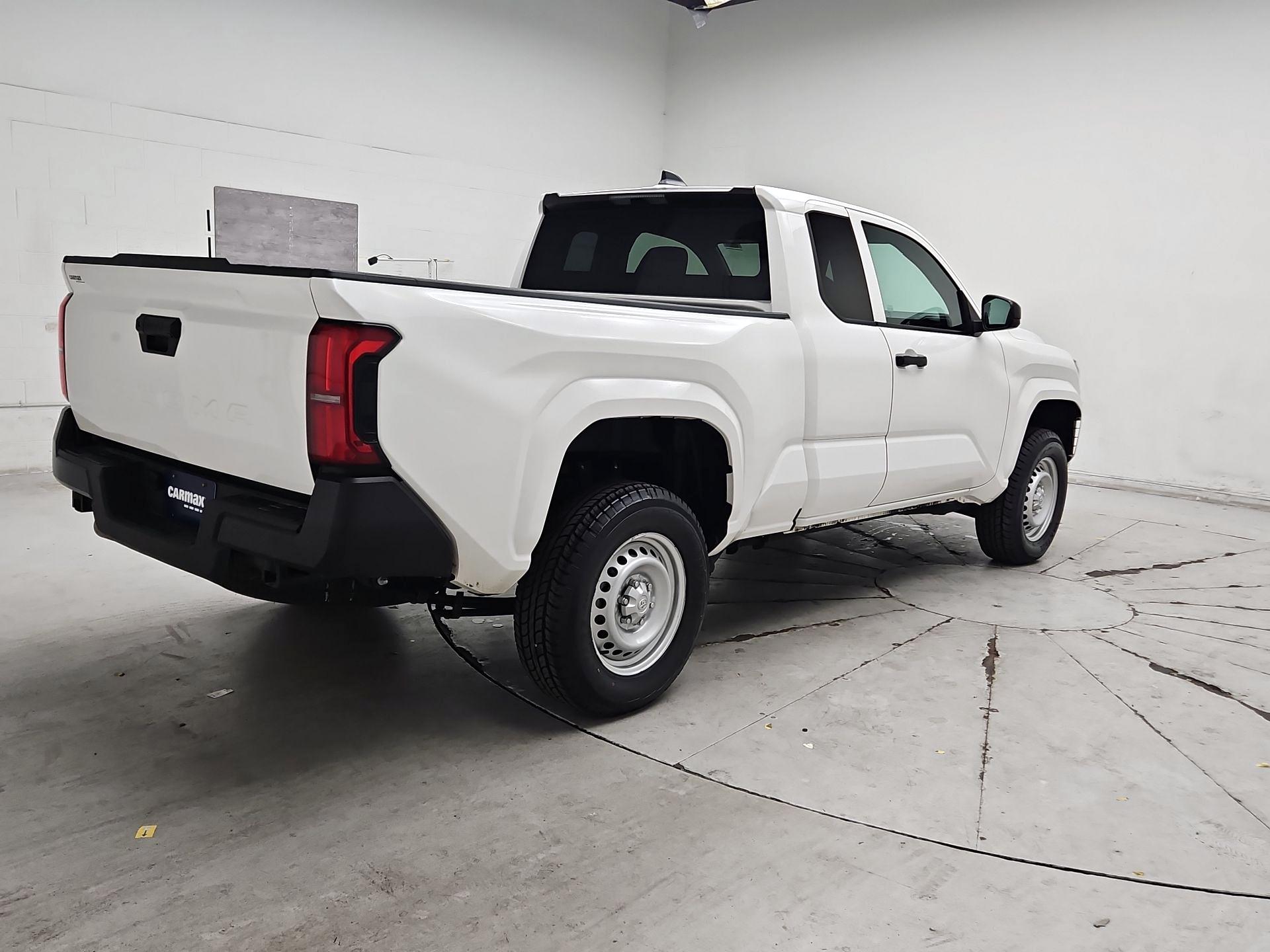 Thumbnail: 2024 Toyota Tacoma - 5