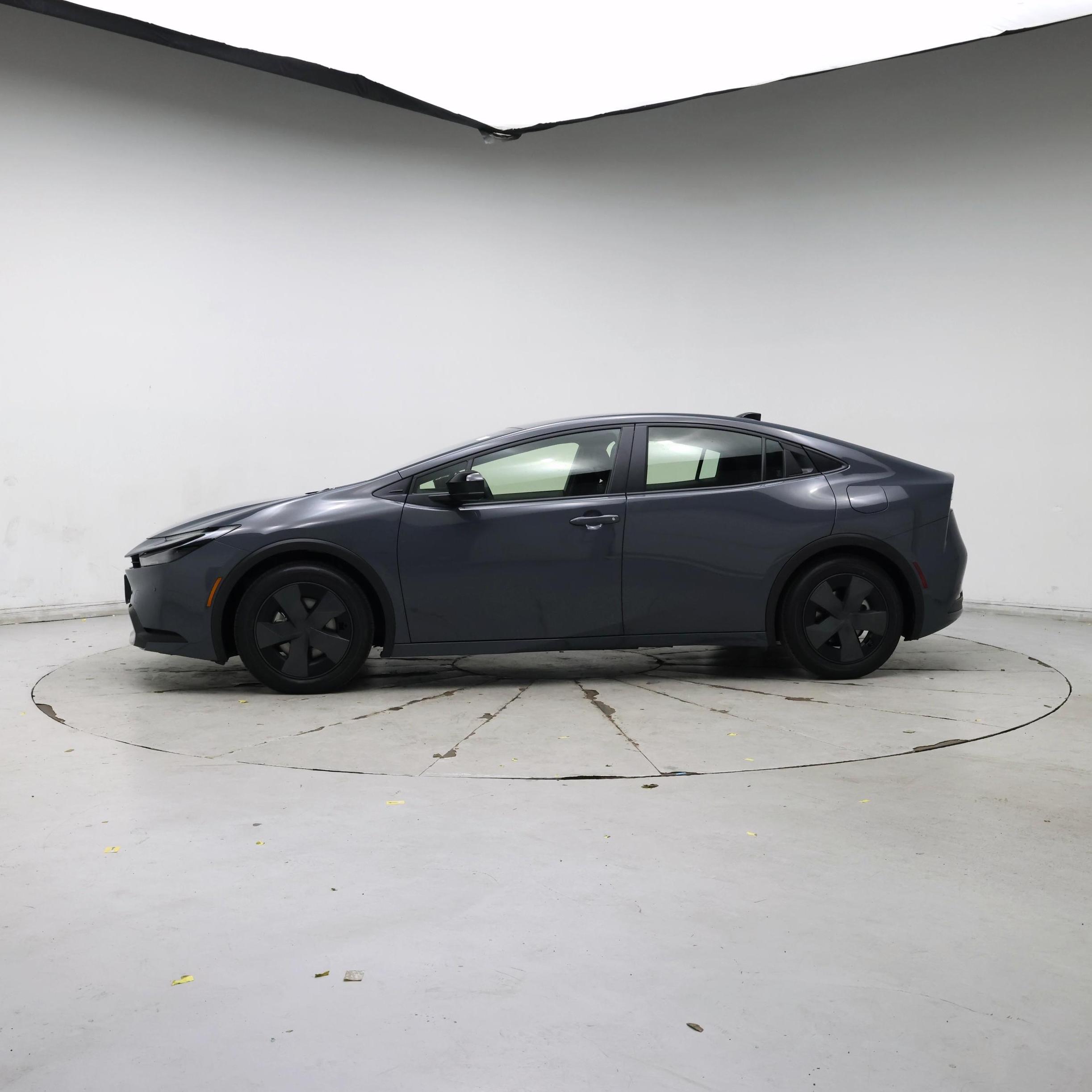 Thumbnail: 2026 Toyota Prius - 3