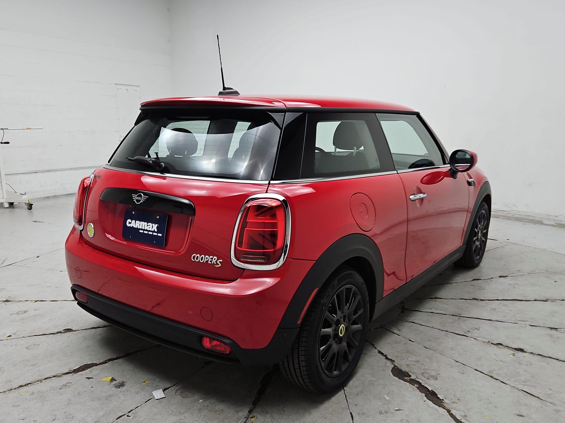 Thumbnail: 2023 MINI Cooper Hardtop - 5