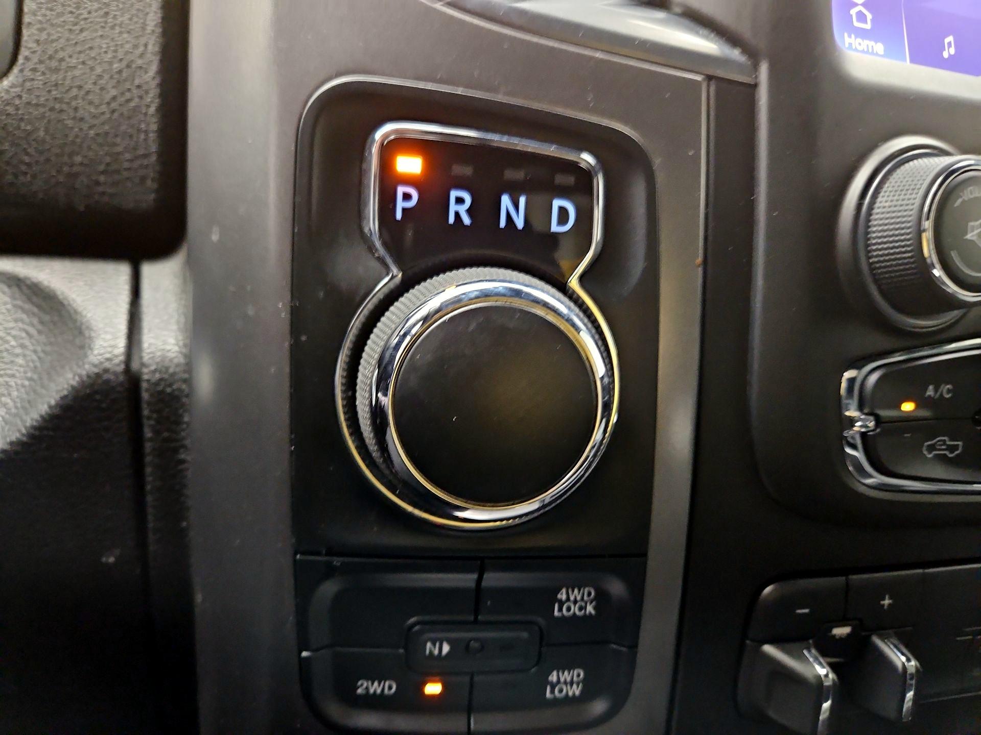 Thumbnail: 2022 RAM 1500 Classic - 15