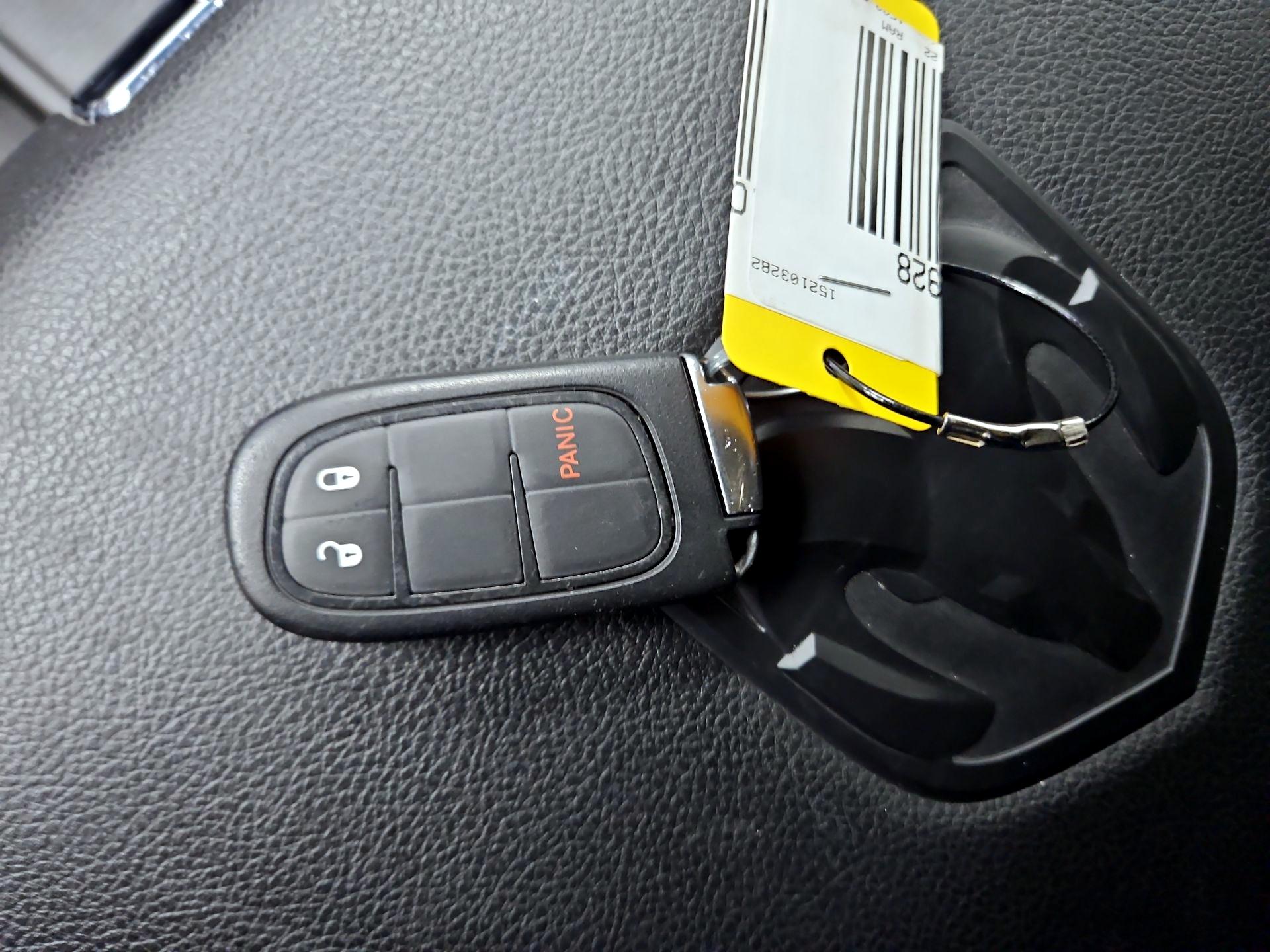 Thumbnail: 2022 RAM 1500 Classic - 19