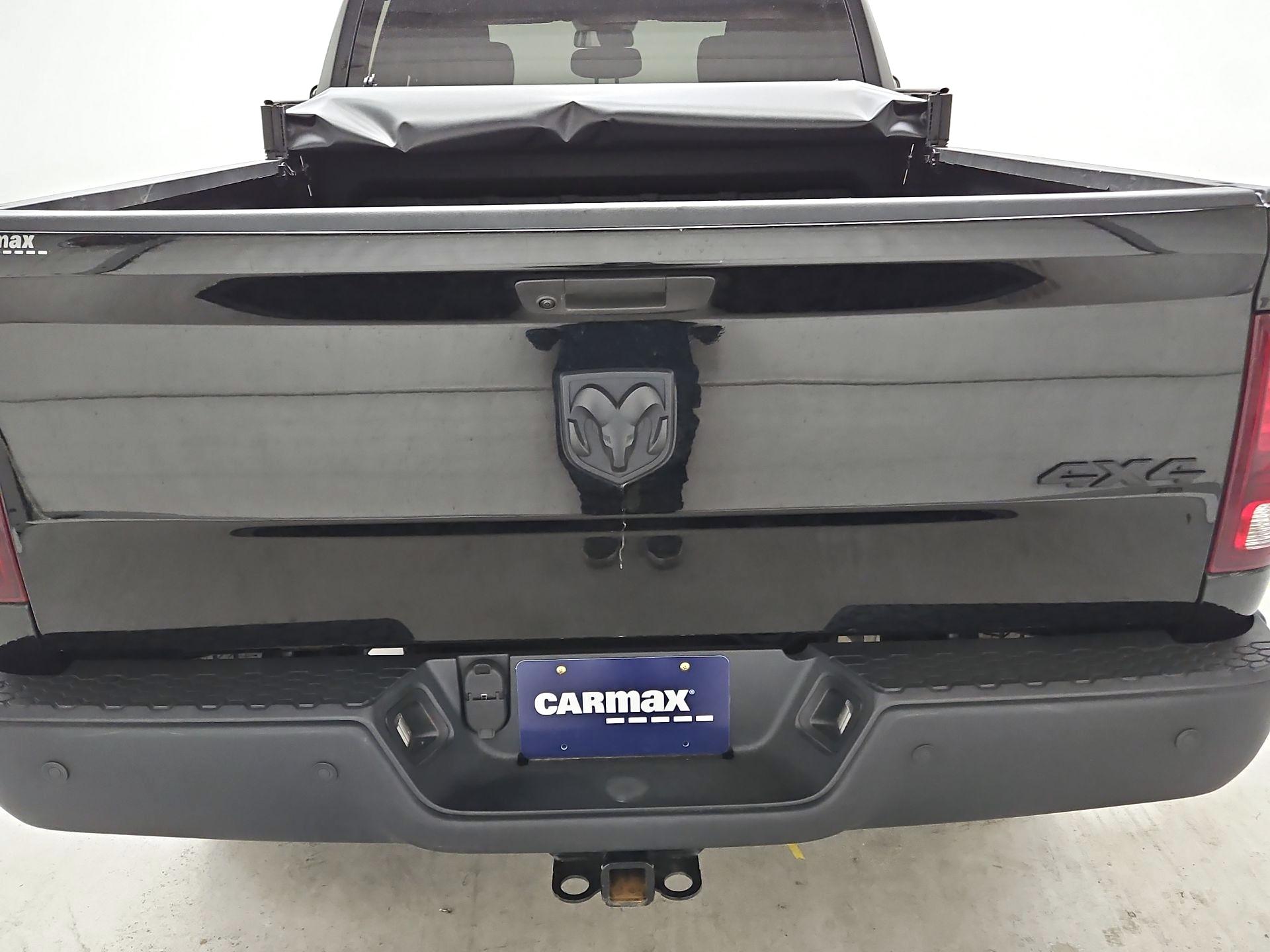 Thumbnail: 2022 RAM 1500 Classic - 6