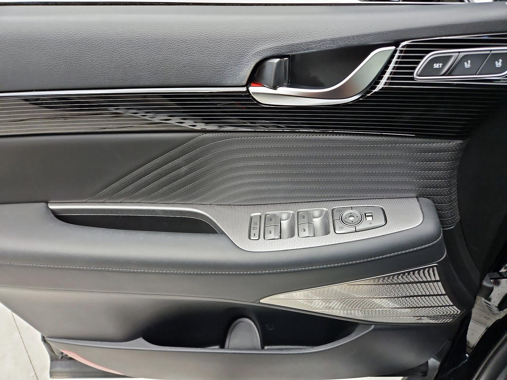 Thumbnail: 2023 Hyundai Palisade - 12