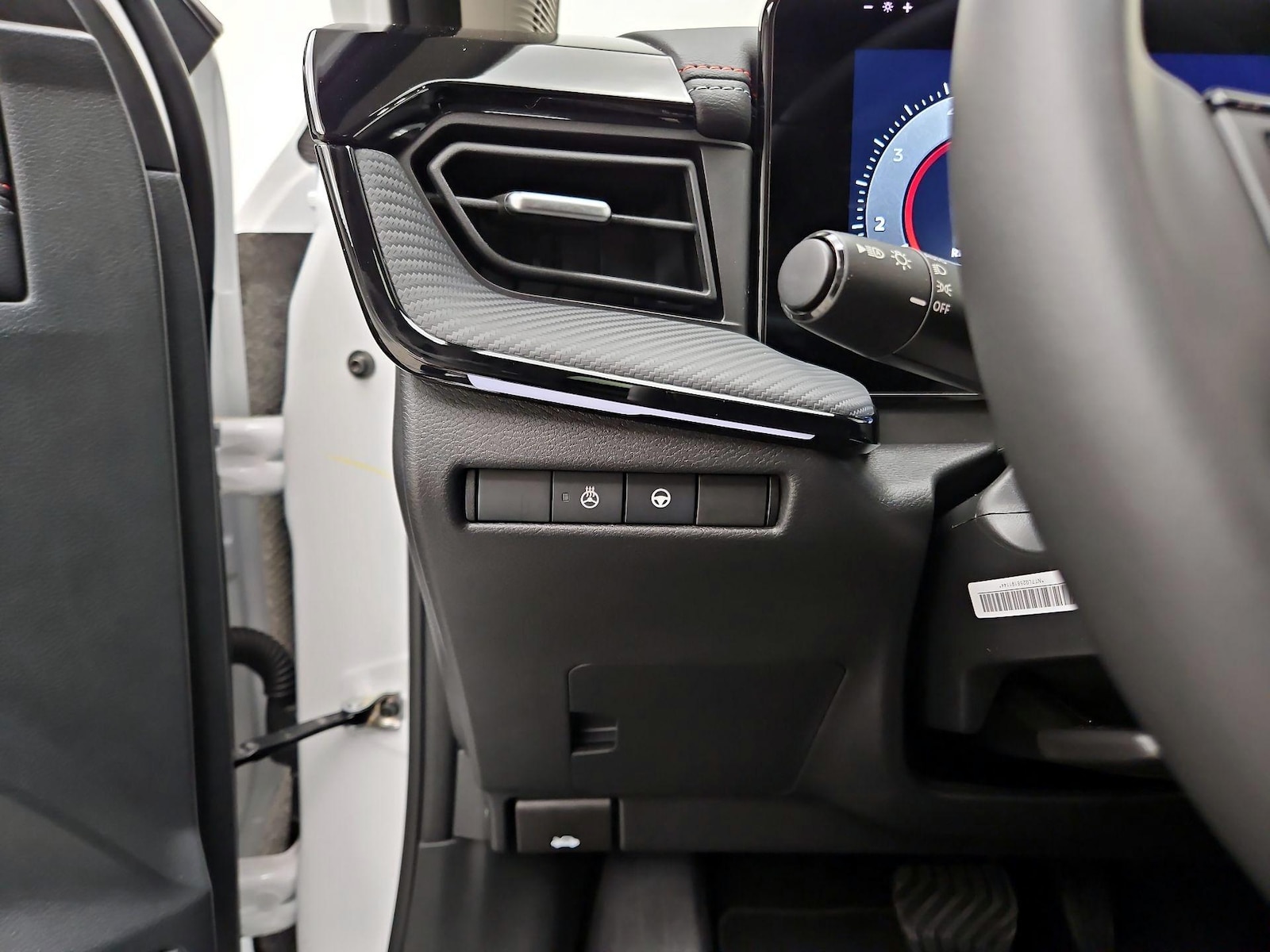 2025 Nissan Kicks SR AWD - Photo 14