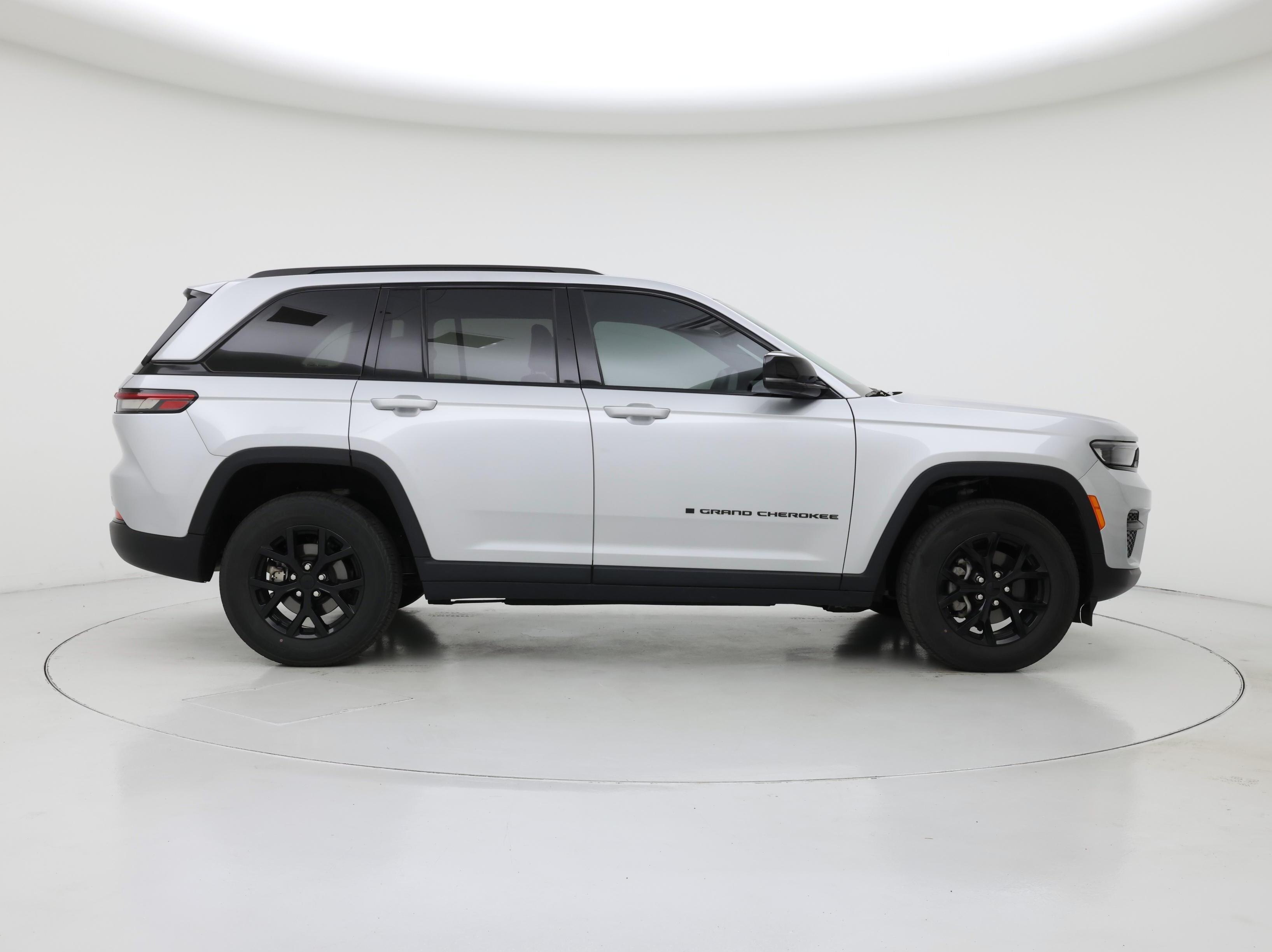 Thumbnail: 2024 Jeep Grand Cherokee - 7